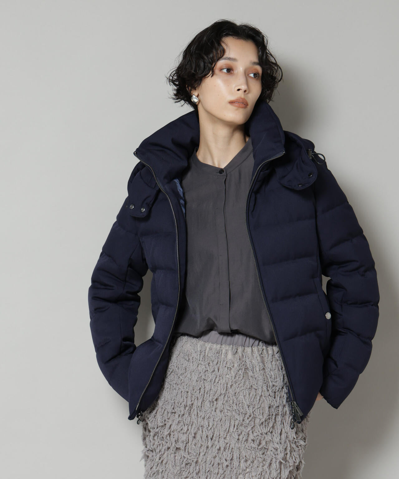 「西川ダウン(R)」サージショートダウン