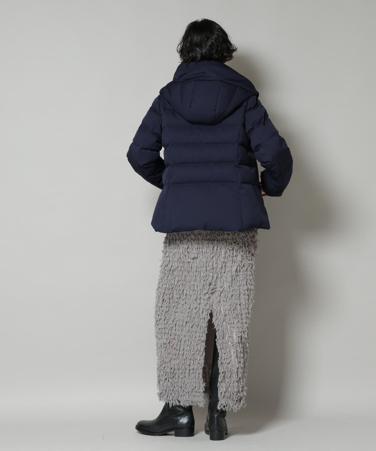 「西川ダウン(R)」サージショートダウン