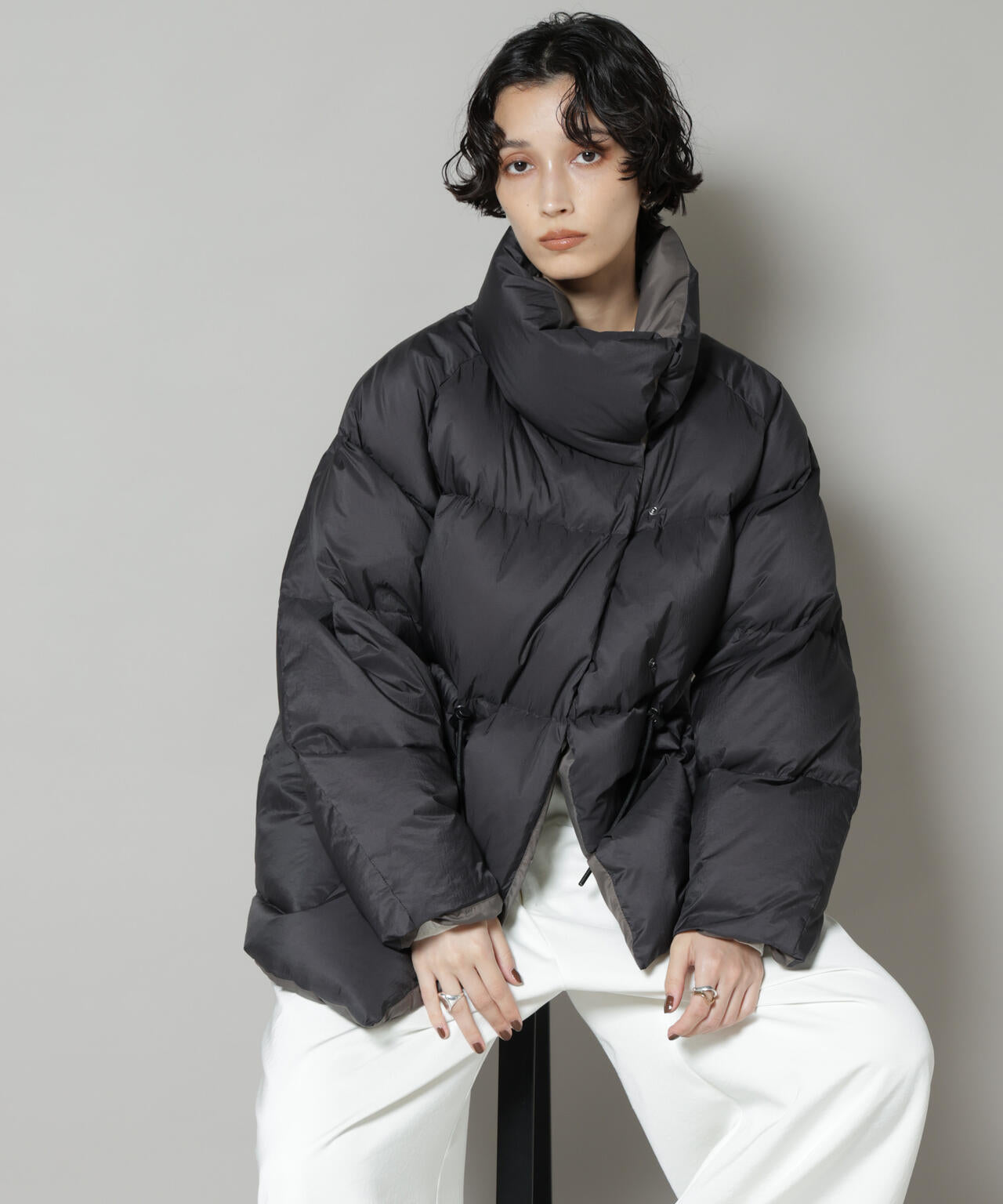 「西川ダウン(R)」バイカラーボリュームダウン