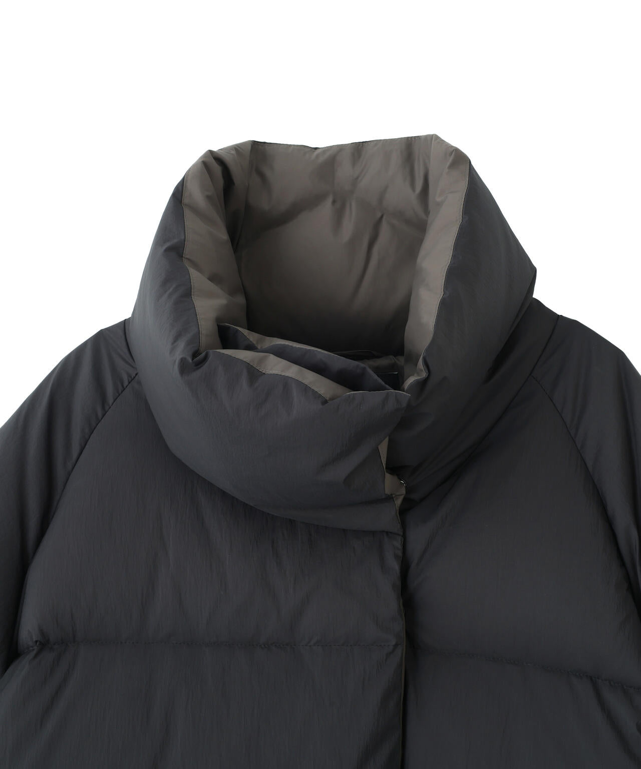 「西川ダウン(R)」バイカラーボリュームダウン