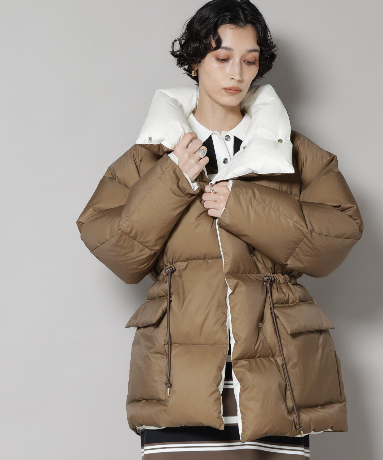 「西川ダウン(R)」バイカラーボリュームダウン