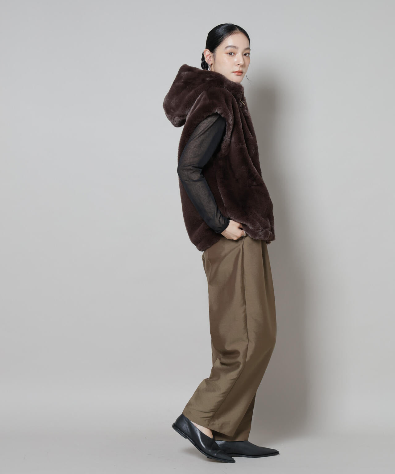 フェイクファーフードベスト | NANO universe(ナノ・ユニバース フェイクファーフードベスト | NANO universe(ナノ・ユニバース