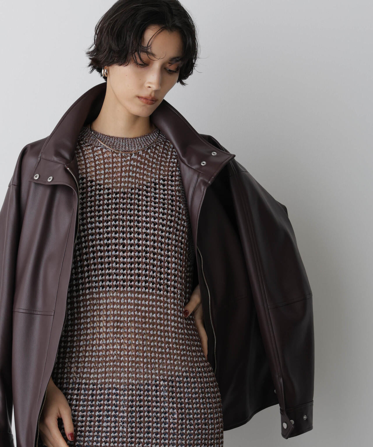 「STEVELOUR」スタンドフェイクレザージップブルゾン