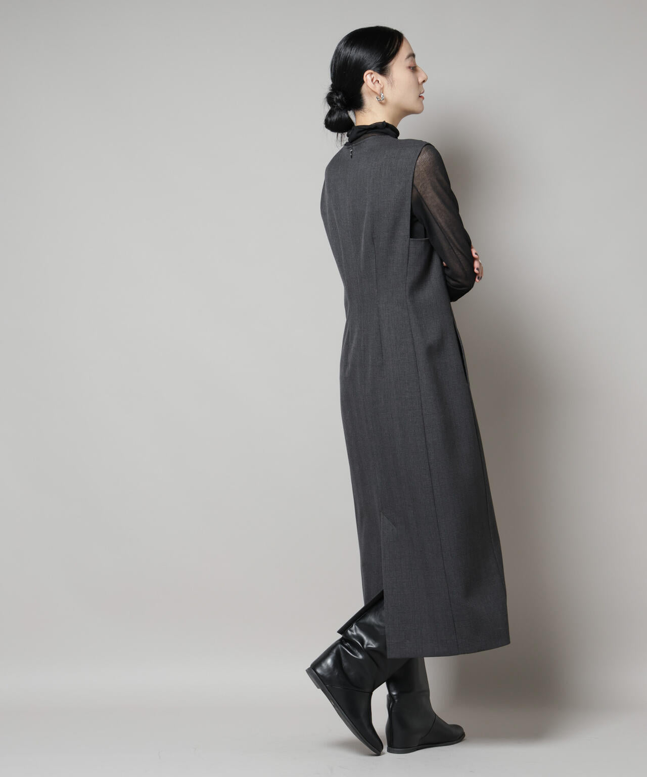 ストレッチサージチェックVネックワンピース(セットアップ可)