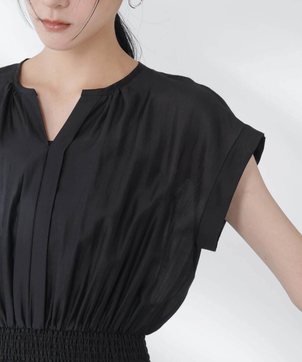 シアーサテンウエストシャーリングワンピース