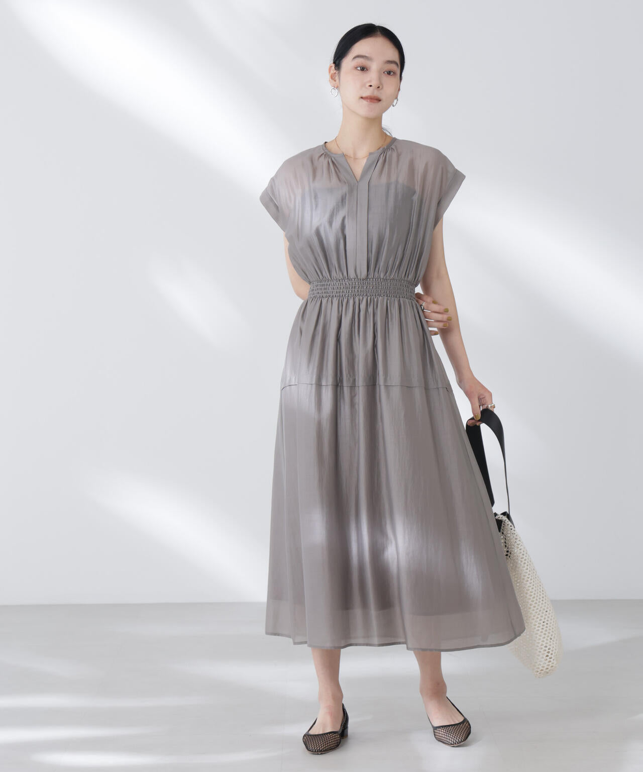 シアーサテンウエストシャーリングワンピース