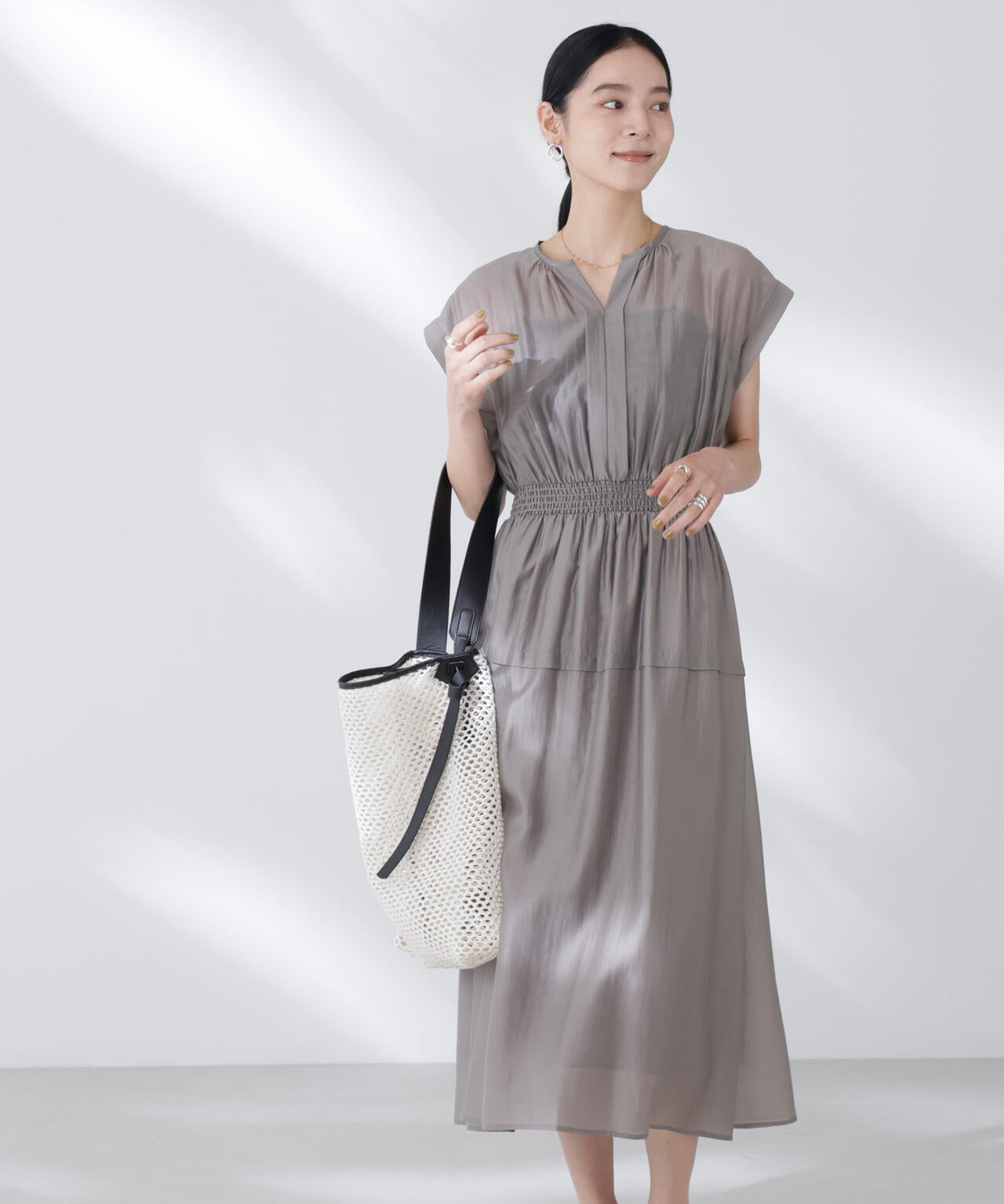 シアーサテンウエストシャーリングワンピース