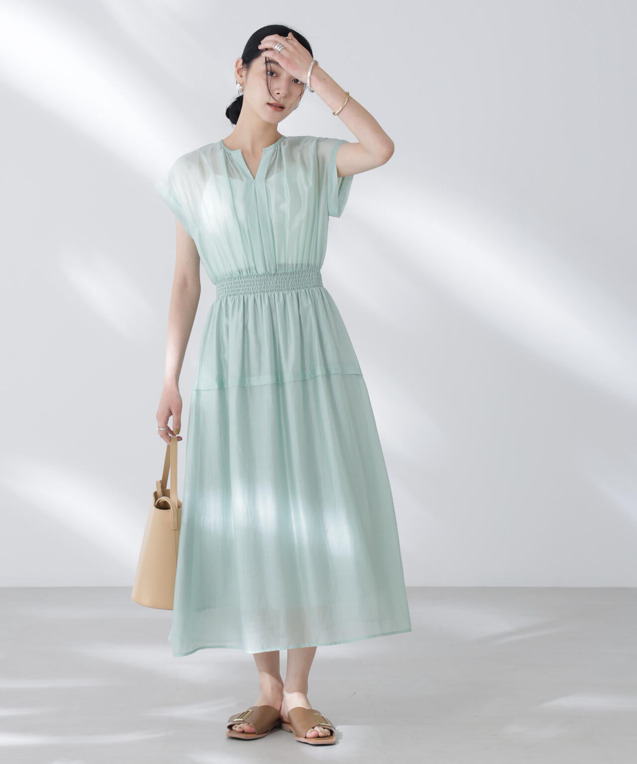 シアーサテンウエストシャーリングワンピース