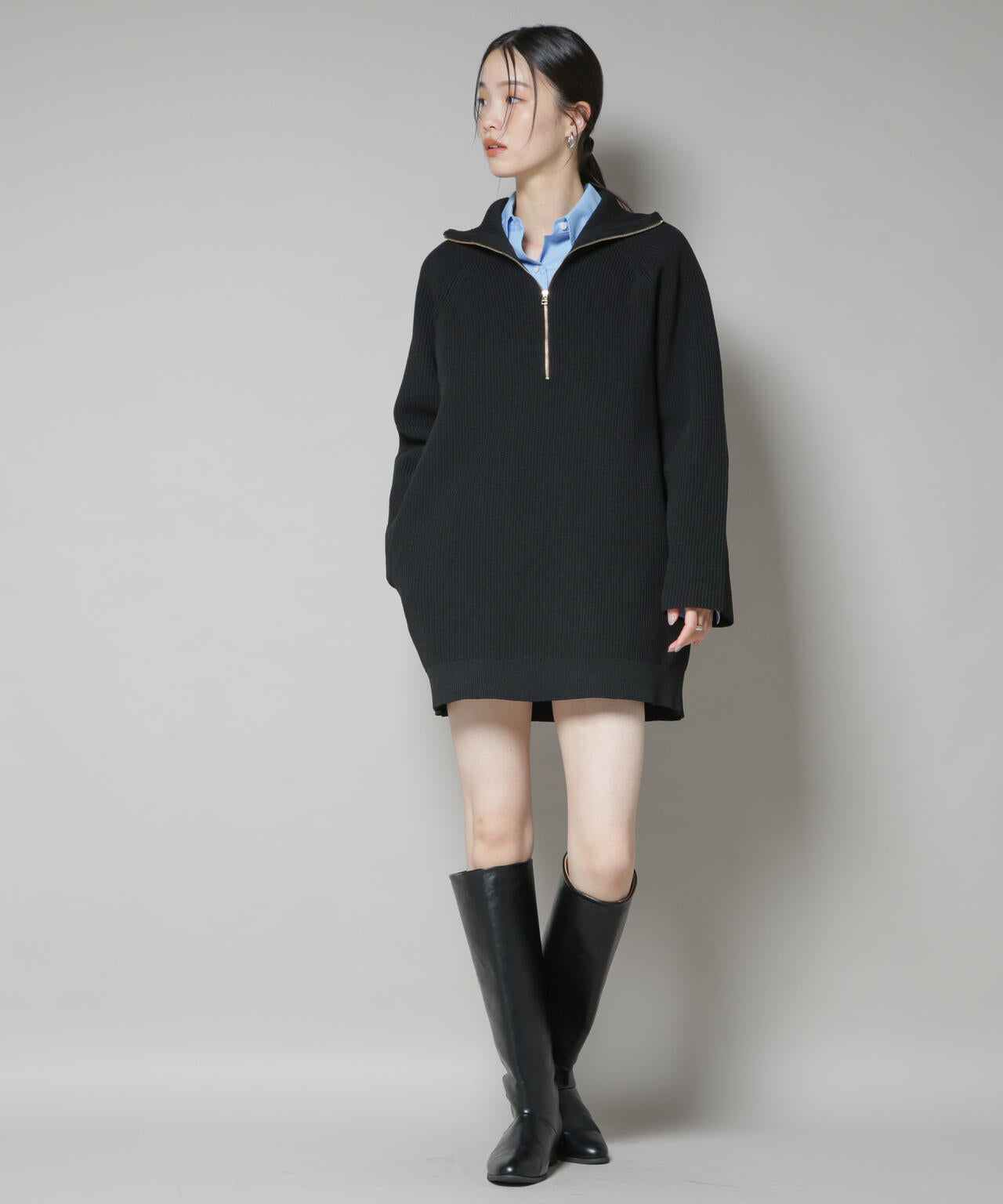 片畦ニットハーフジップミニワンピース