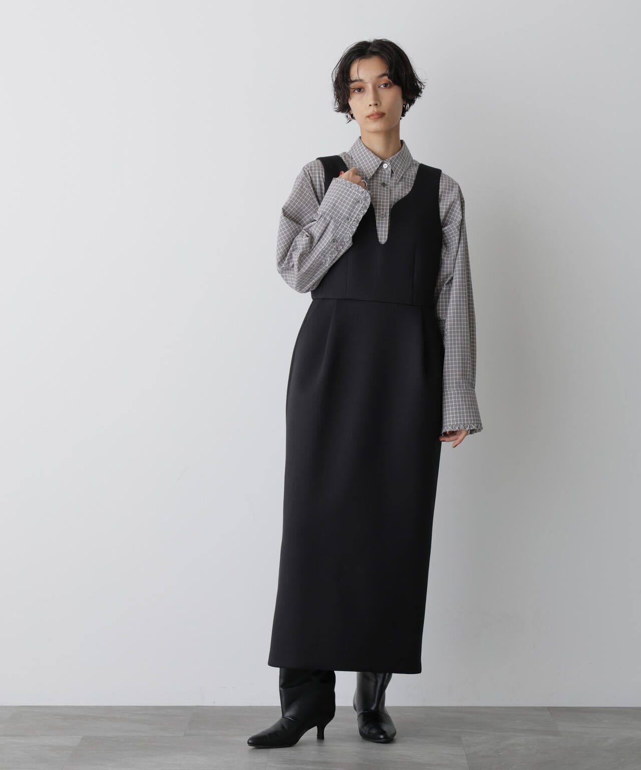 「STEVELOUR」ダンボールボトルドレス