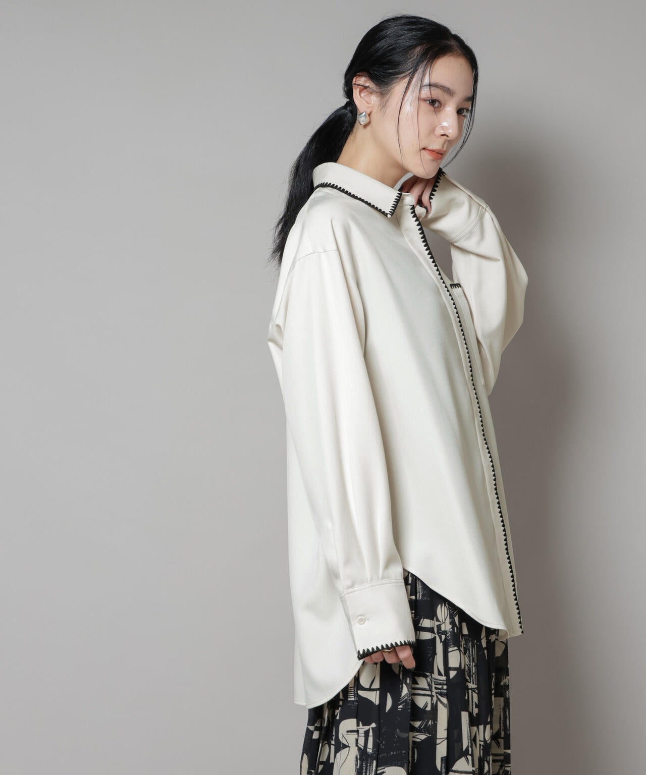 トリミング刺繍ツイルシャツ | NANO universe（ナノ・ユニバース