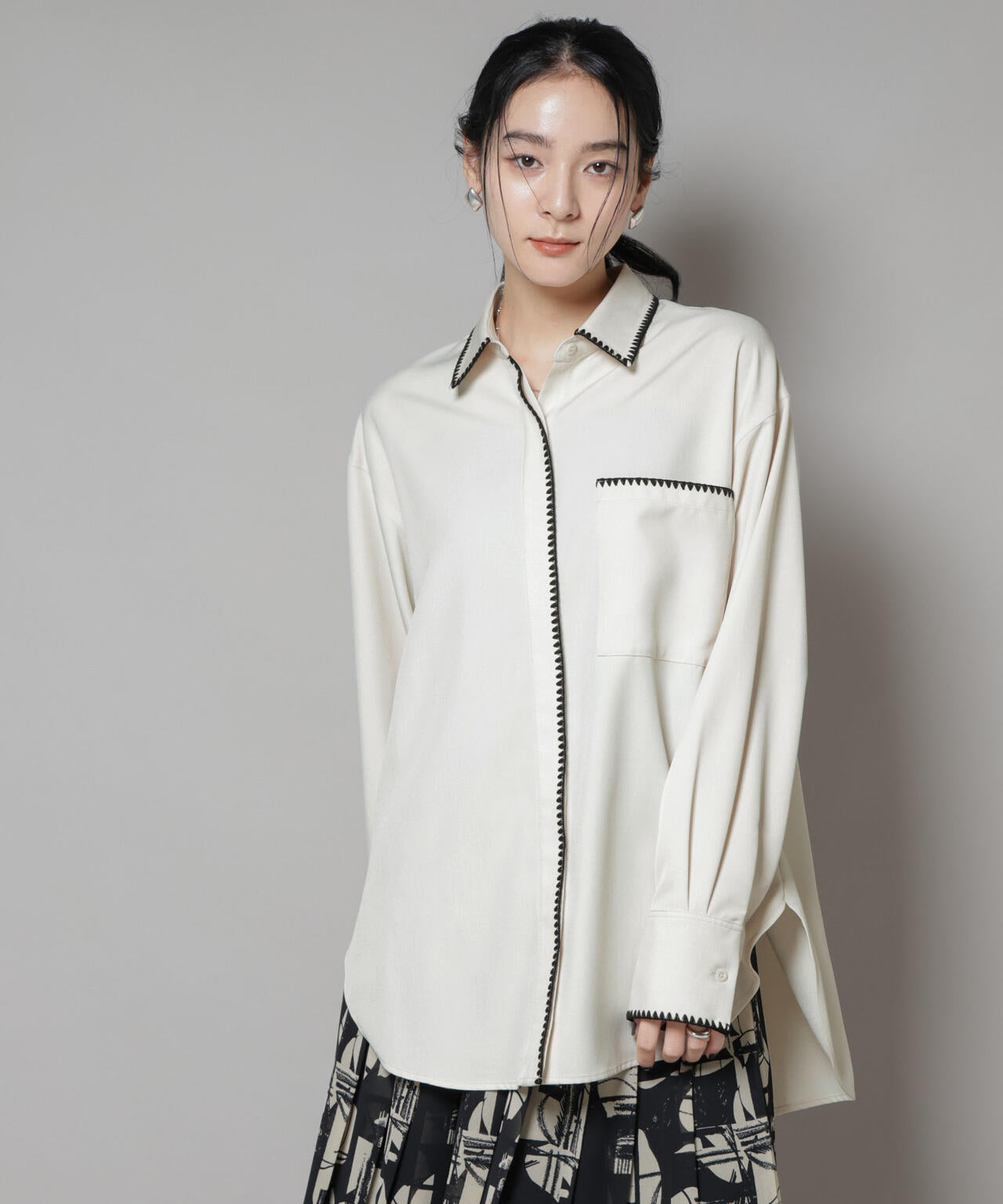 トリミング刺繍ツイルシャツ | NANO universe（ナノ・ユニバース