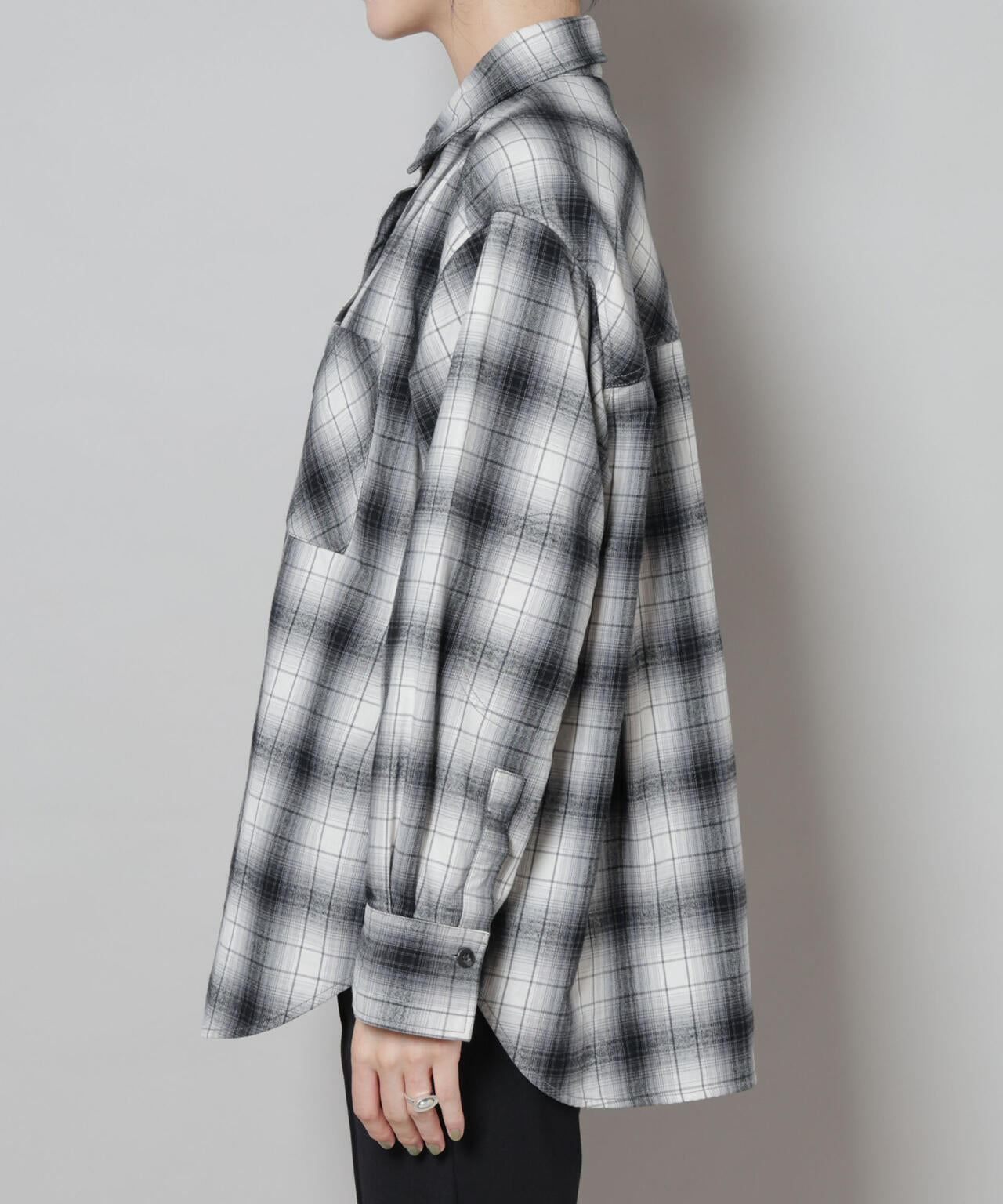 オンブレチェックオーバーネルシャツ