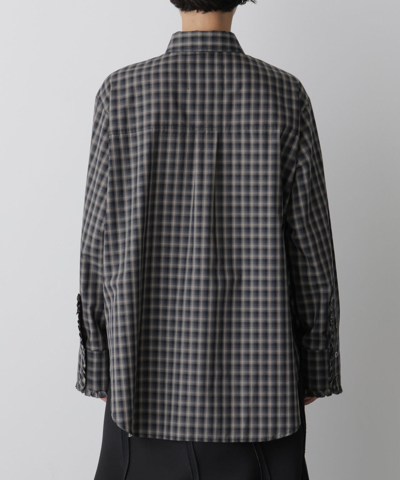 「STEVELOUR」モダンプレッピーシャツ