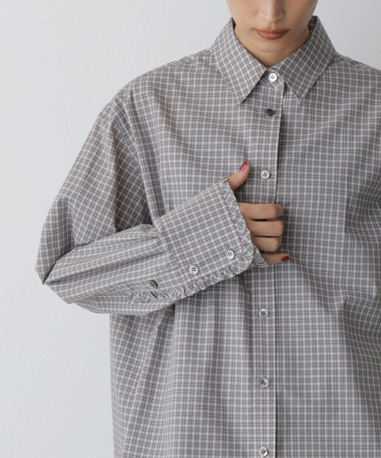 「STEVELOUR」モダンプレッピーシャツ