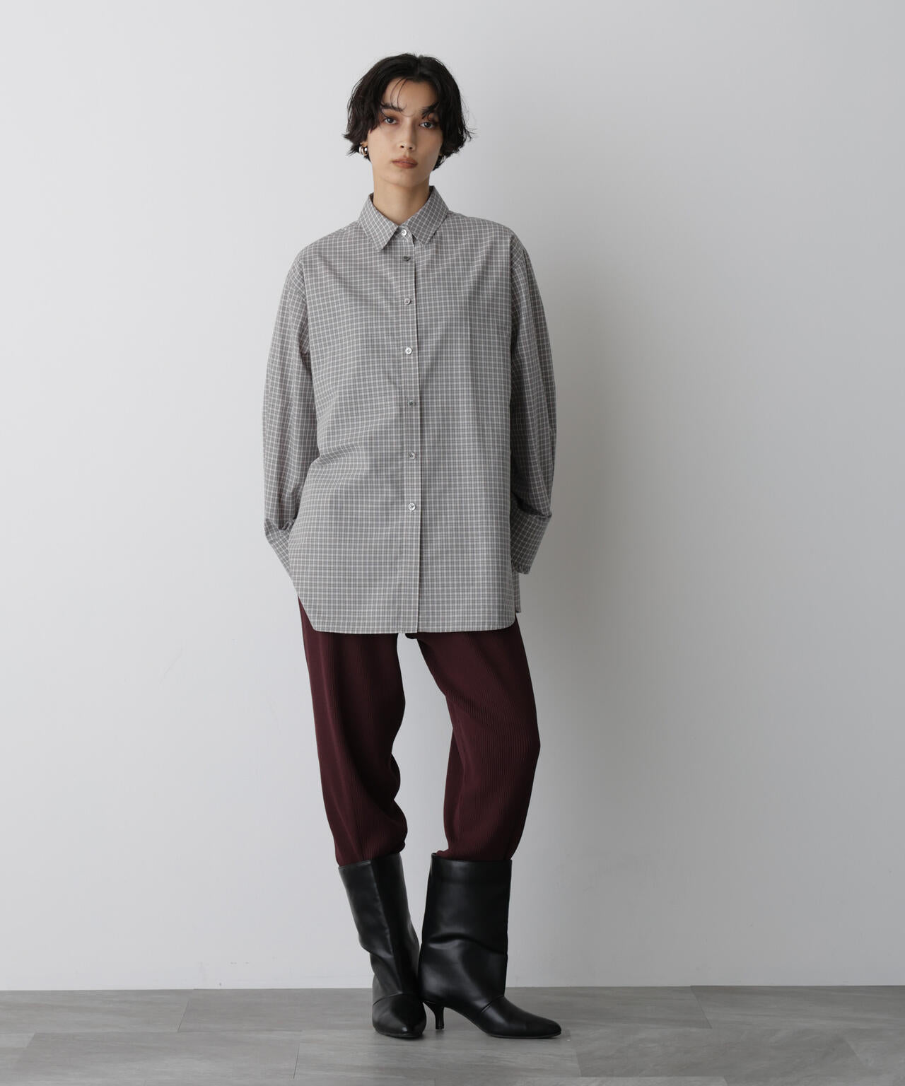 「STEVELOUR」モダンプレッピーシャツ