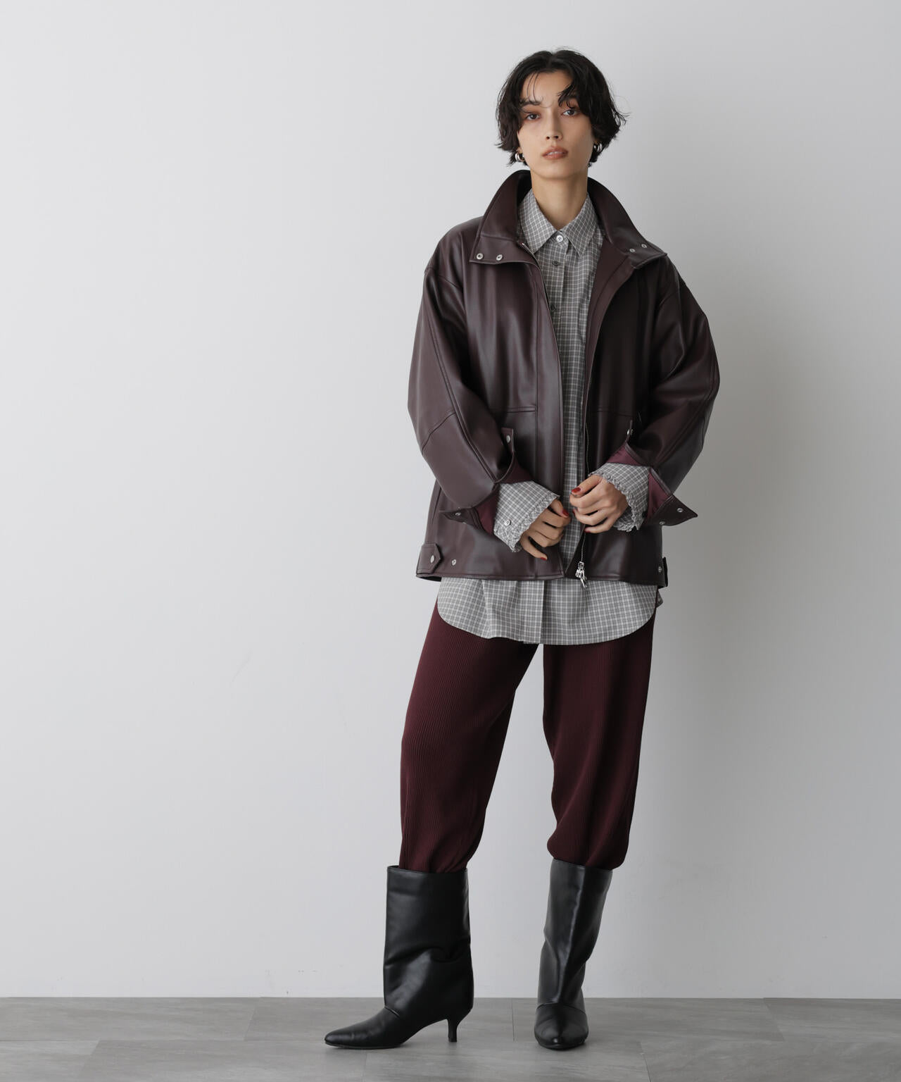 「STEVELOUR」モダンプレッピーシャツ