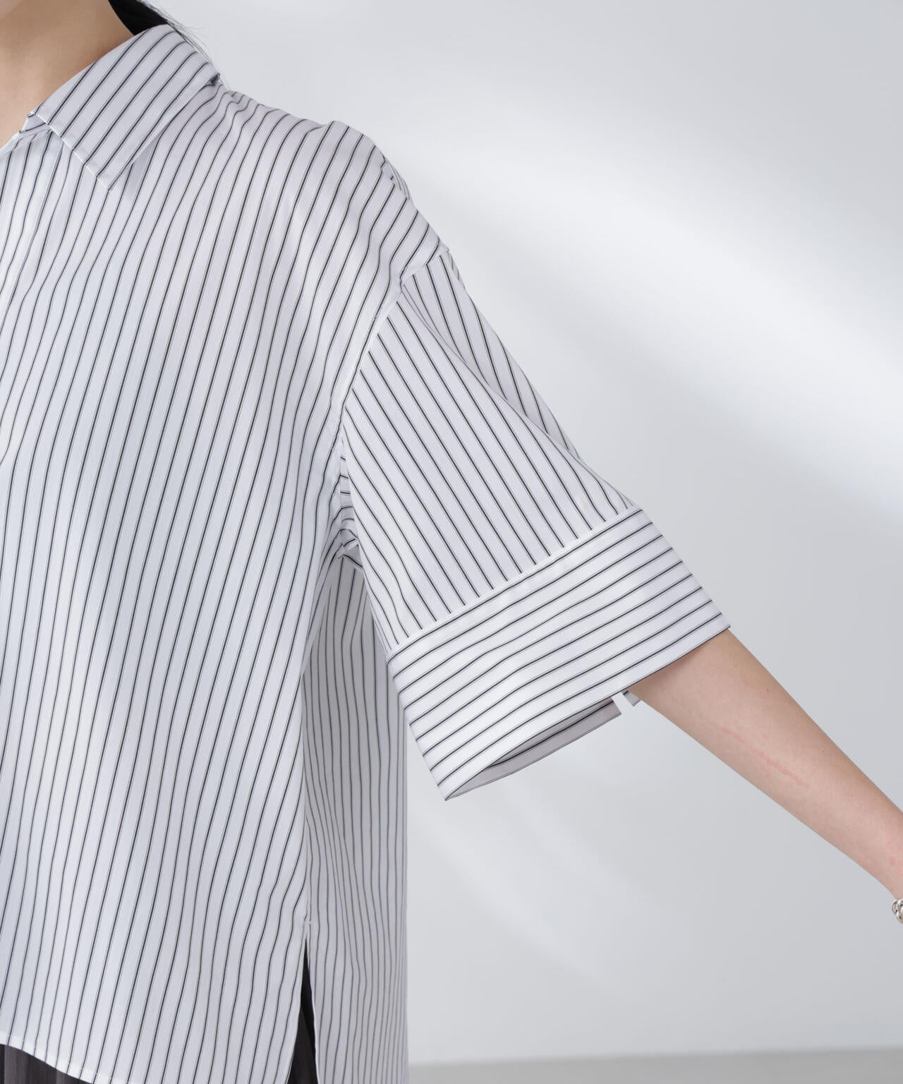 ワイドスリーブスキッパーシャツ