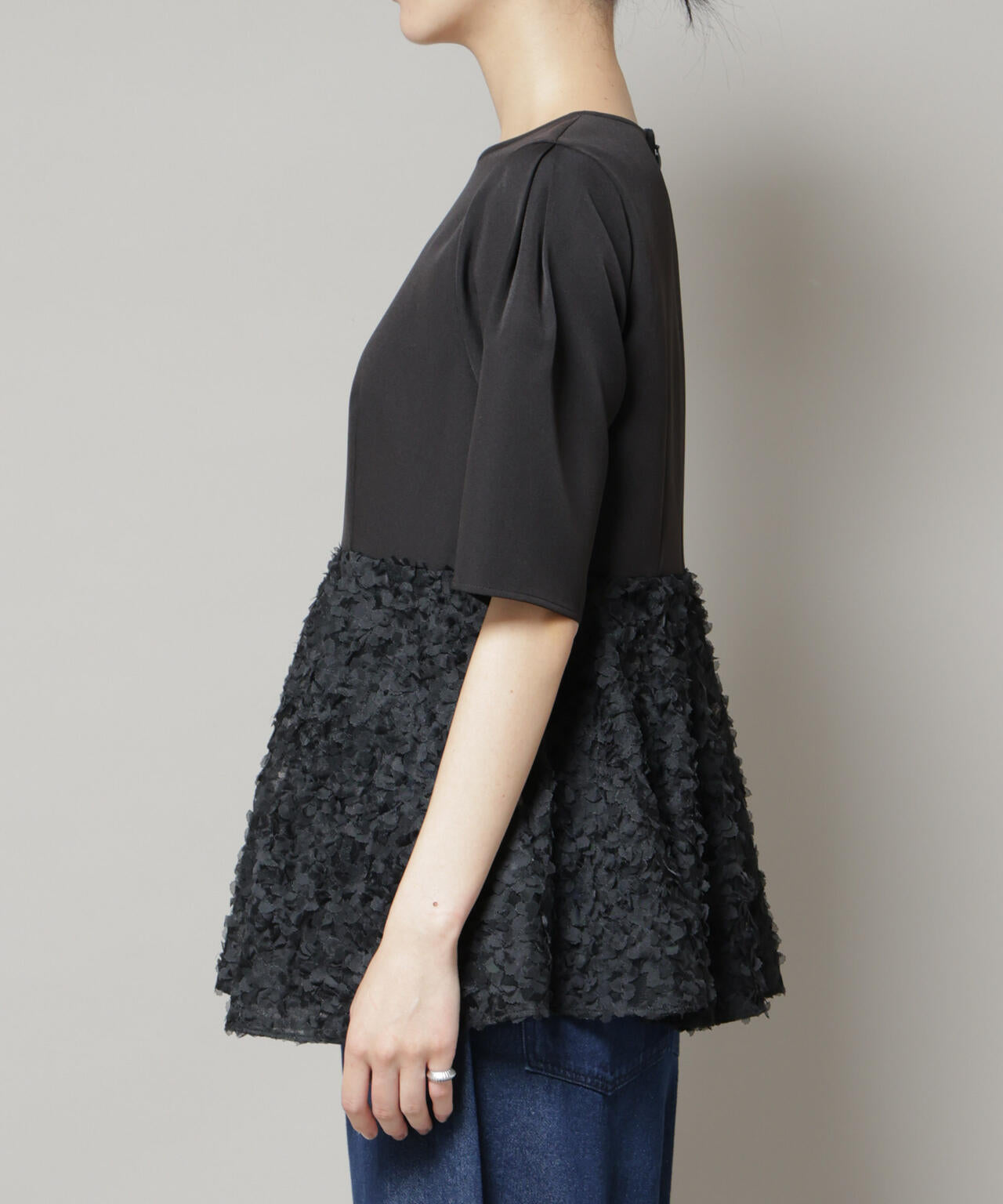 ペタルエンブロイダリーペプラムブラウス | NANO universe（ナノ