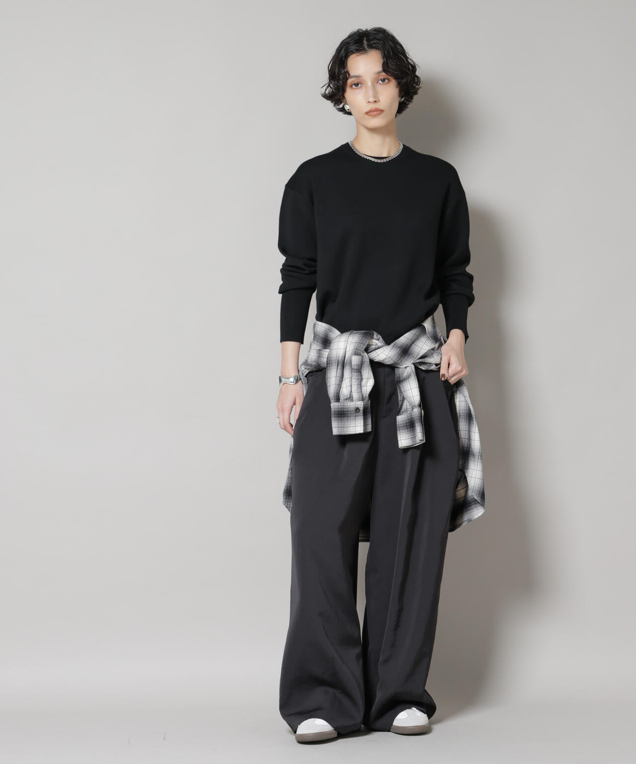 毛玉レスニットスムースクルーネックプルオーバー