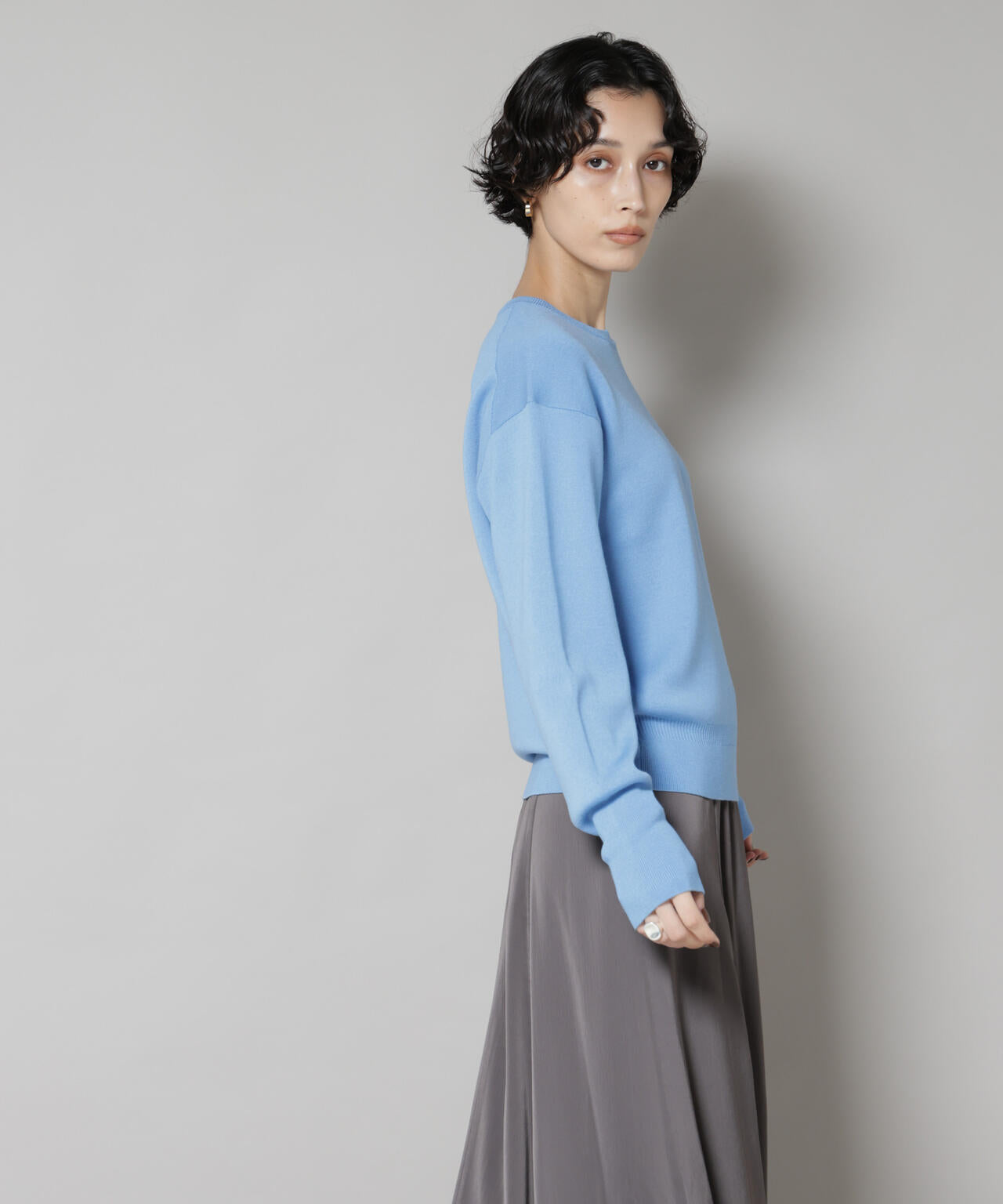 毛玉レスニットスムースクルーネックプルオーバー