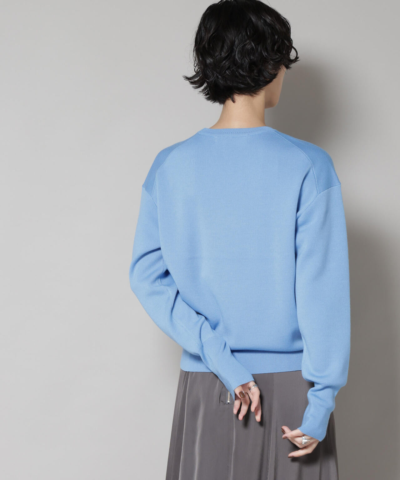 毛玉レスニットスムースクルーネックプルオーバー