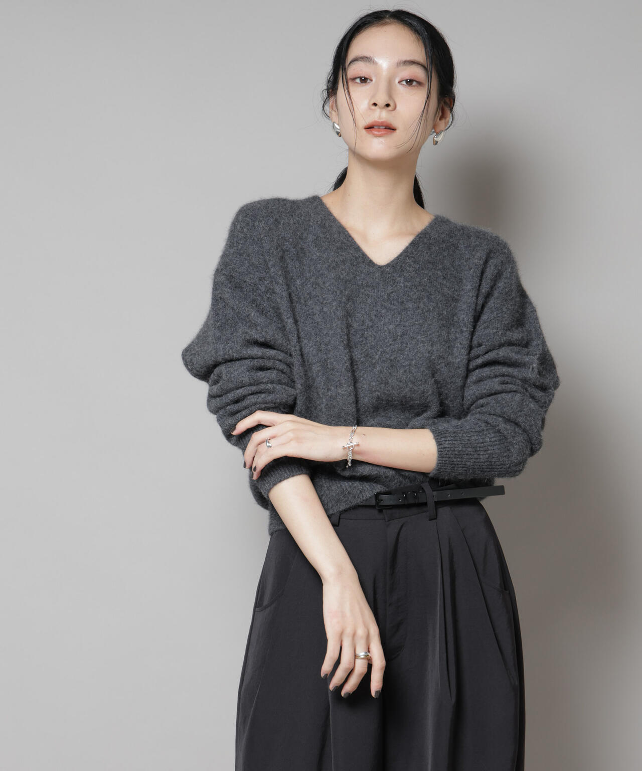 ウォッシャブルフォックスVネックニットプルオーバー | NANO