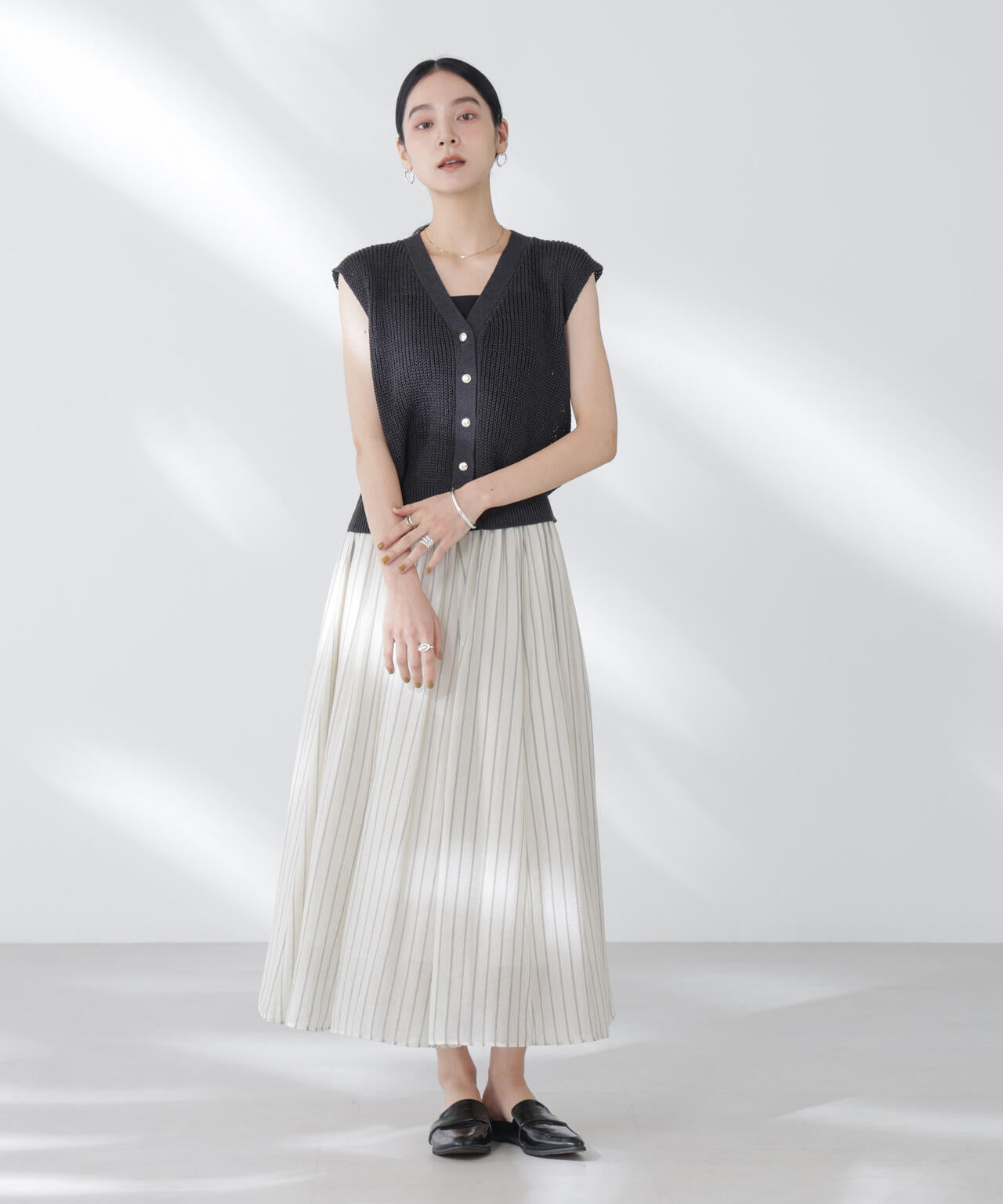 ペーパーヤーン畦ニットベスト