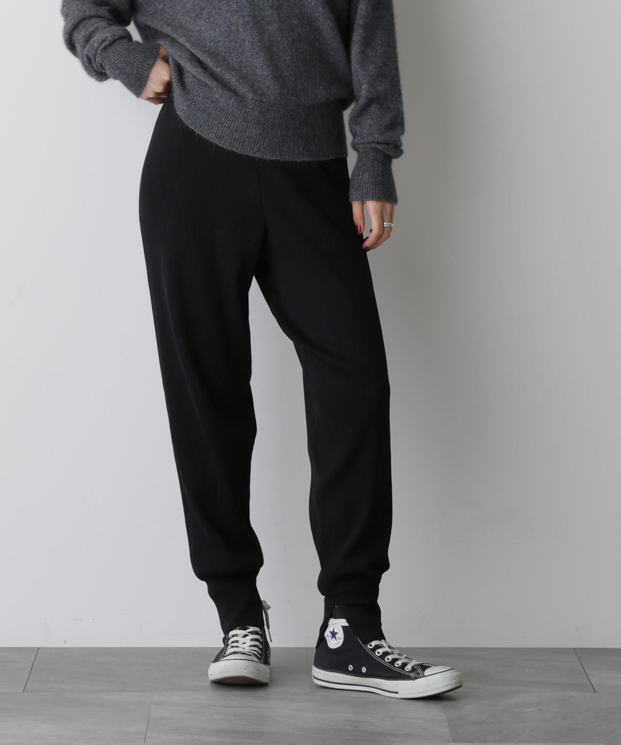 「STEVELOUR」裾リブニットパンツ