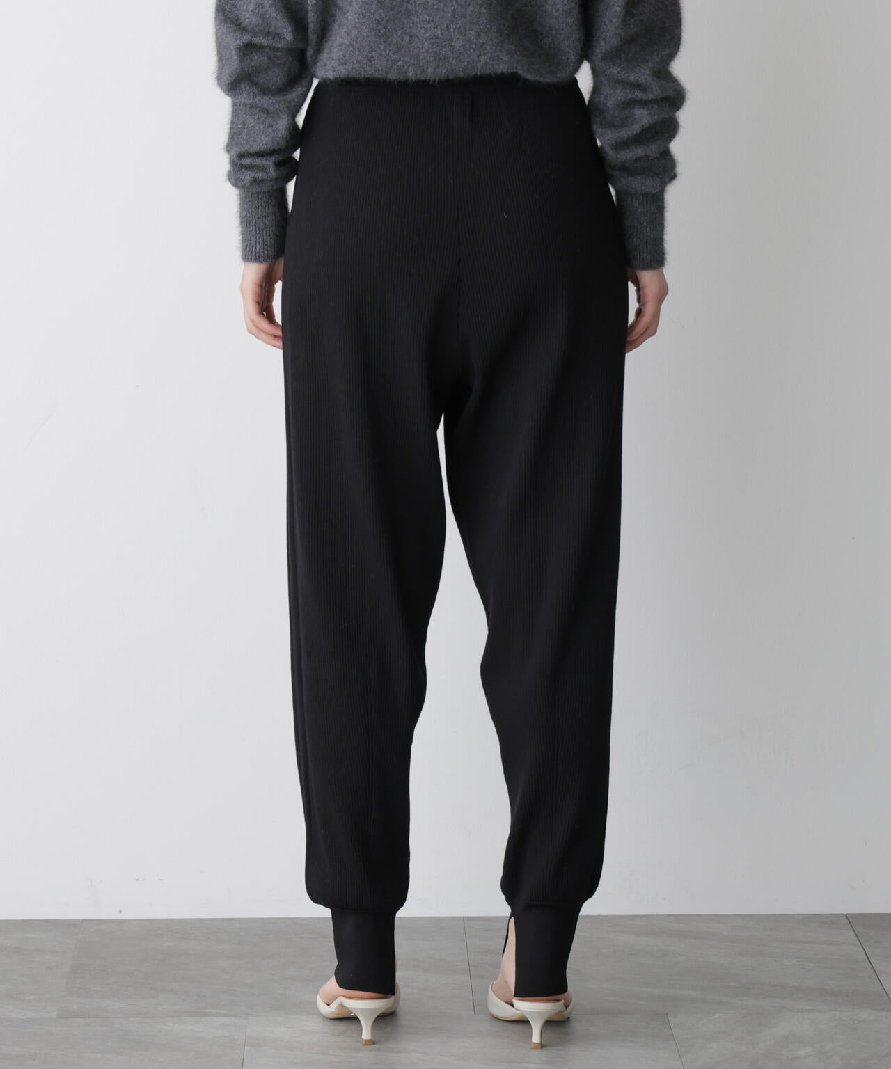 「STEVELOUR」裾リブニットパンツ