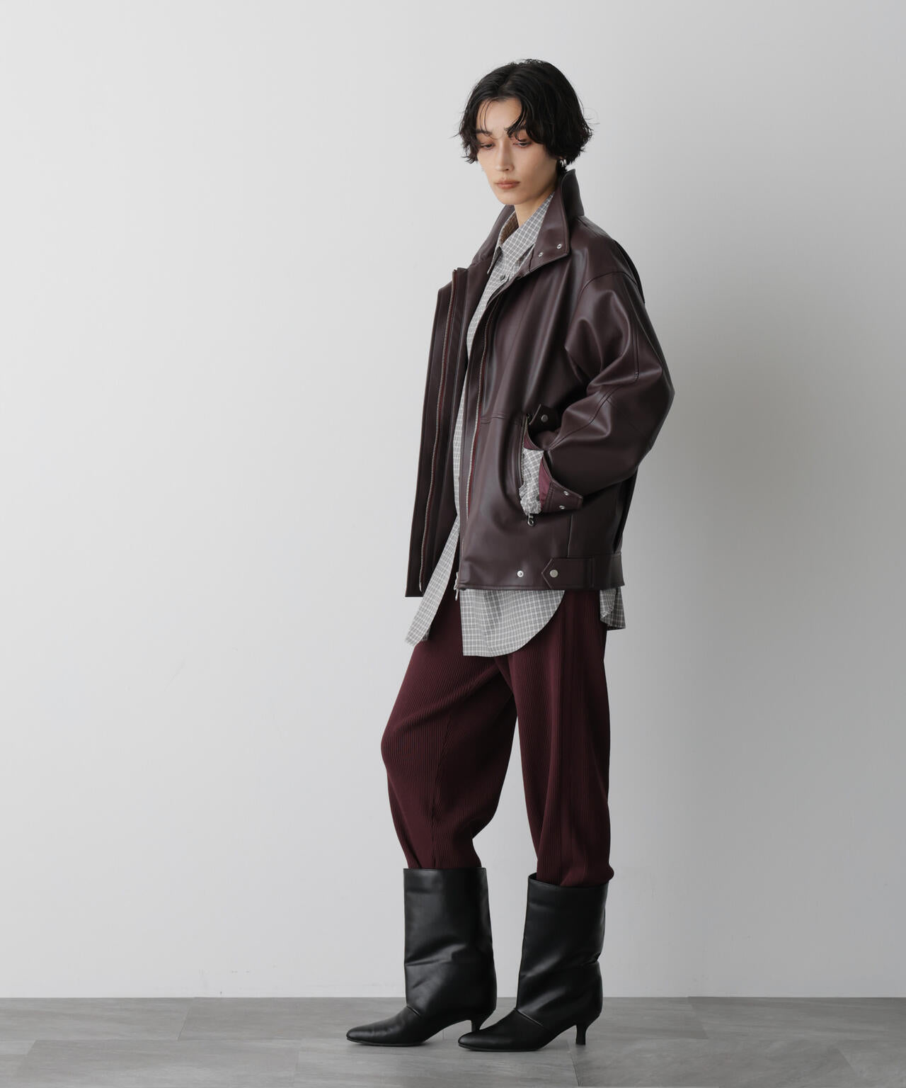 「STEVELOUR」裾リブニットパンツ