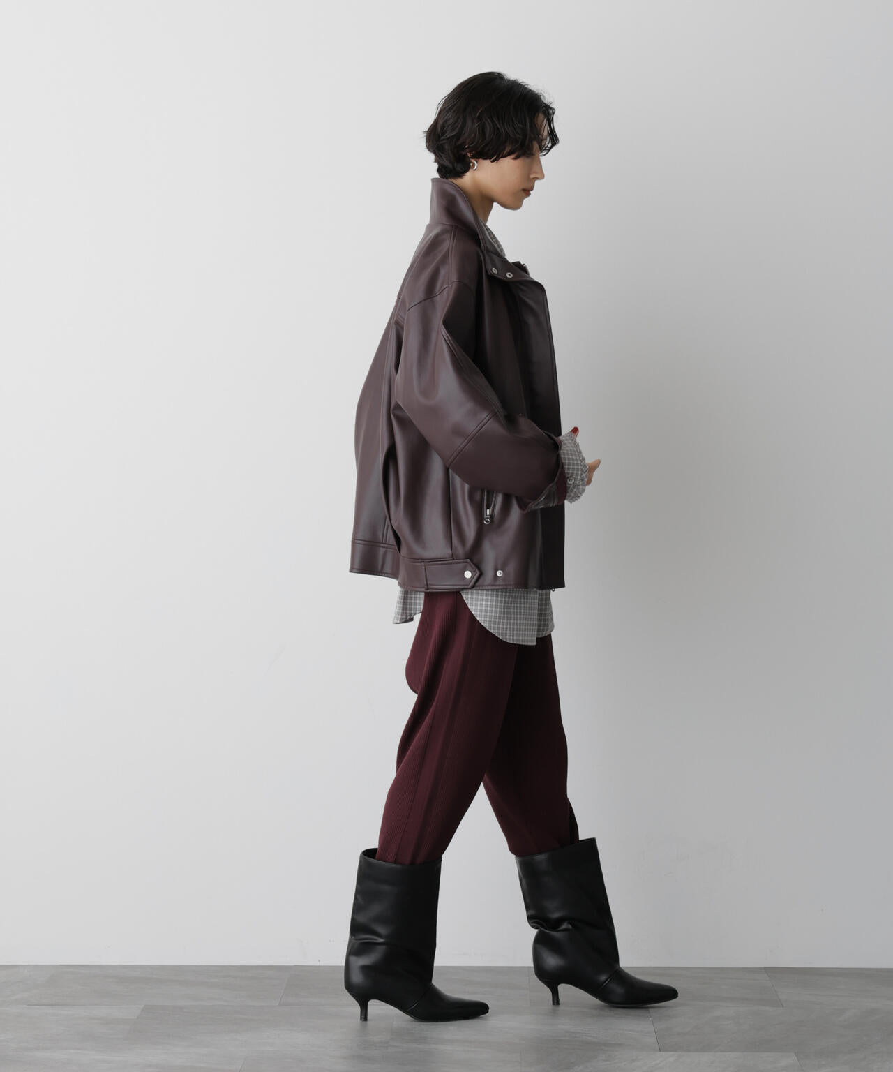 「STEVELOUR」裾リブニットパンツ