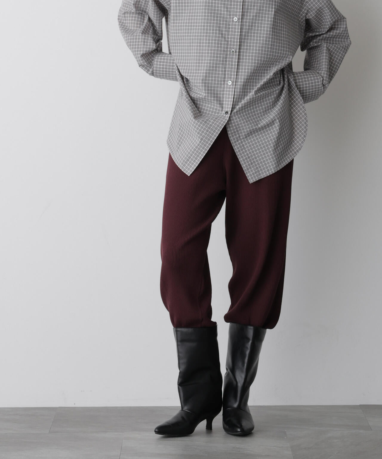 「STEVELOUR」裾リブニットパンツ