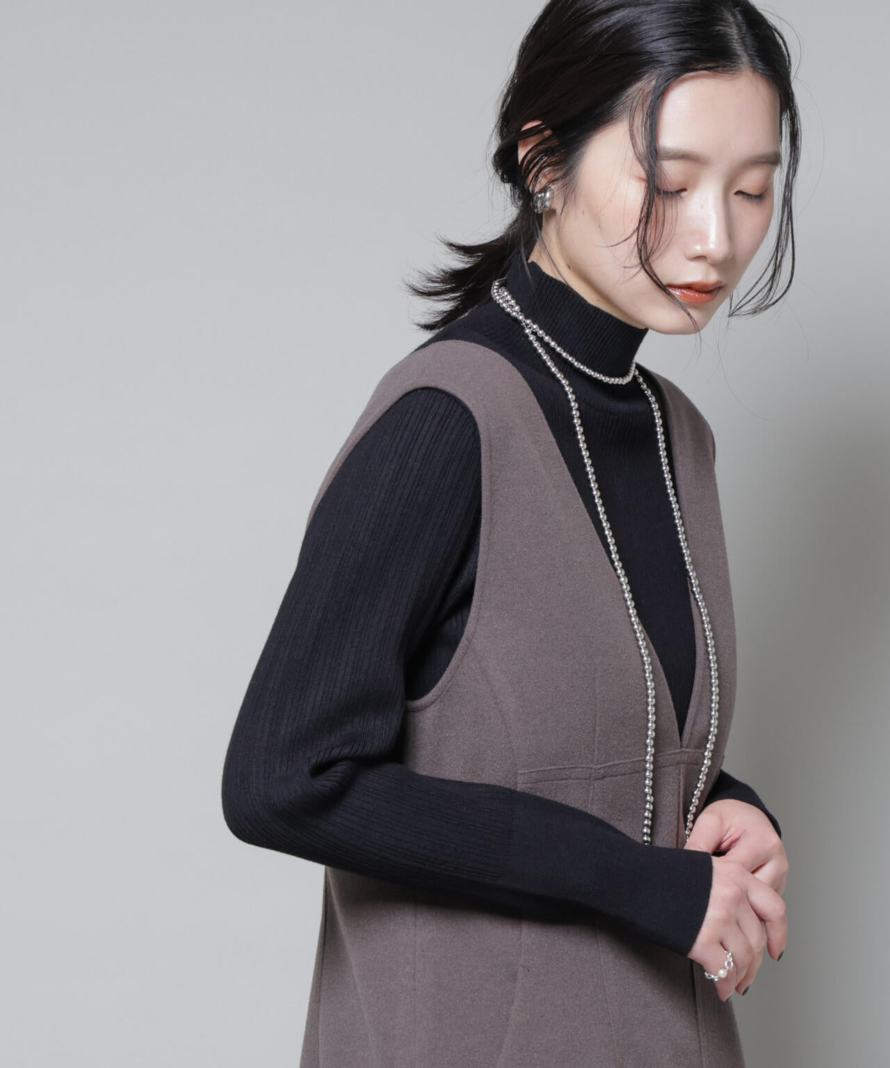 ホホバオイル加工ランダムリブタートルニット