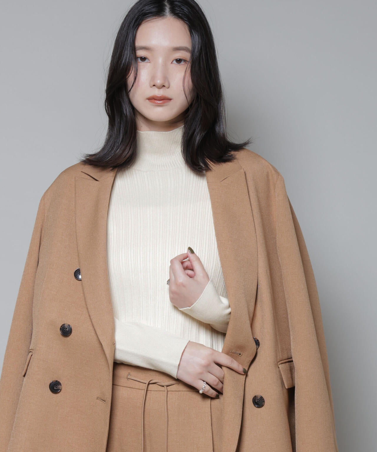 ホホバオイル加工ランダムリブタートルニット