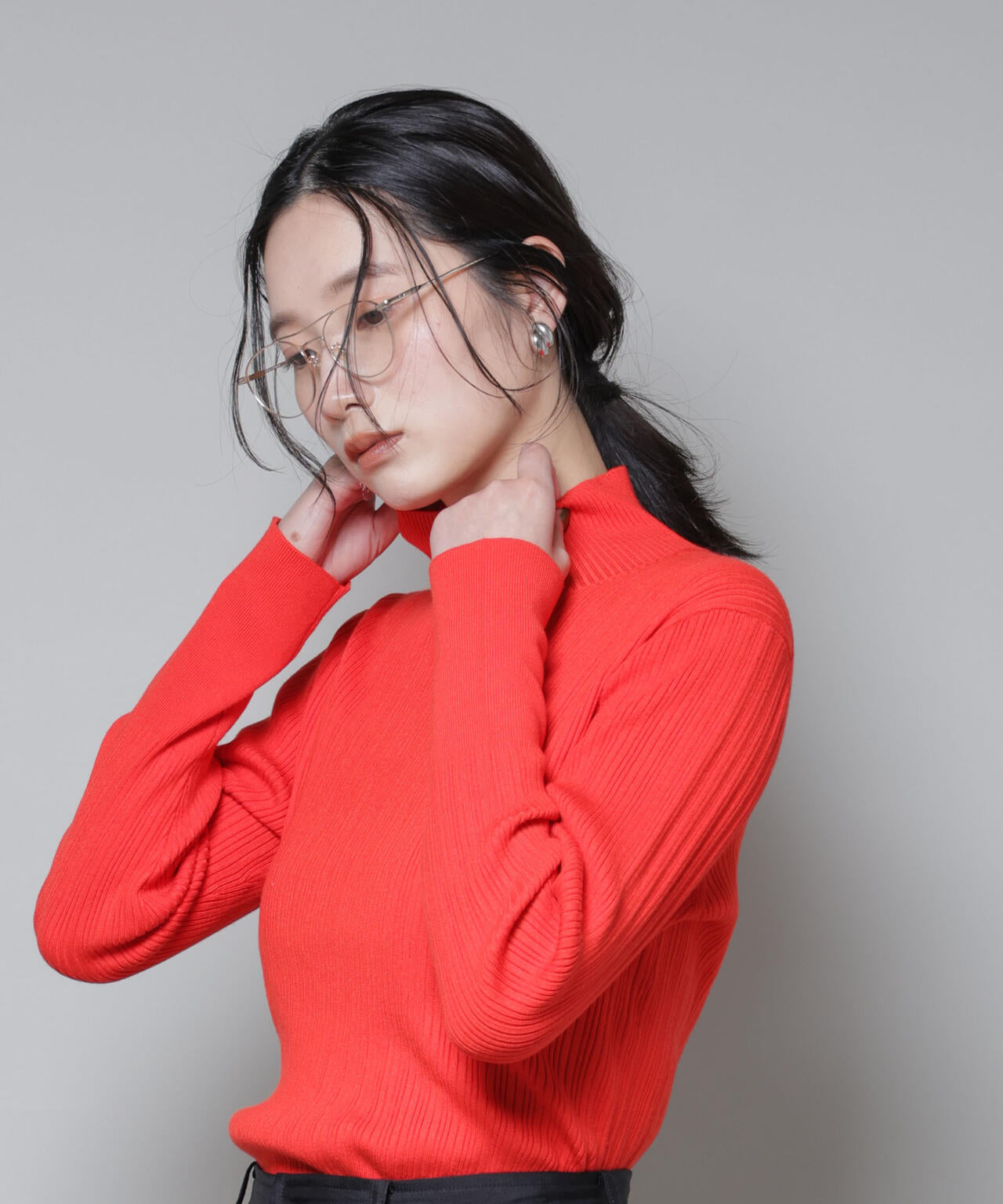 ホホバオイル加工ランダムリブタートルニット