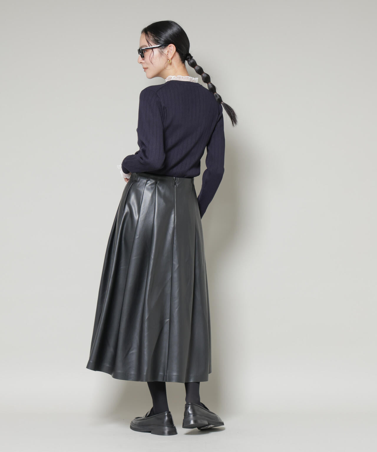 ホホバオイル加工チュールフリル付きランダムリブニット