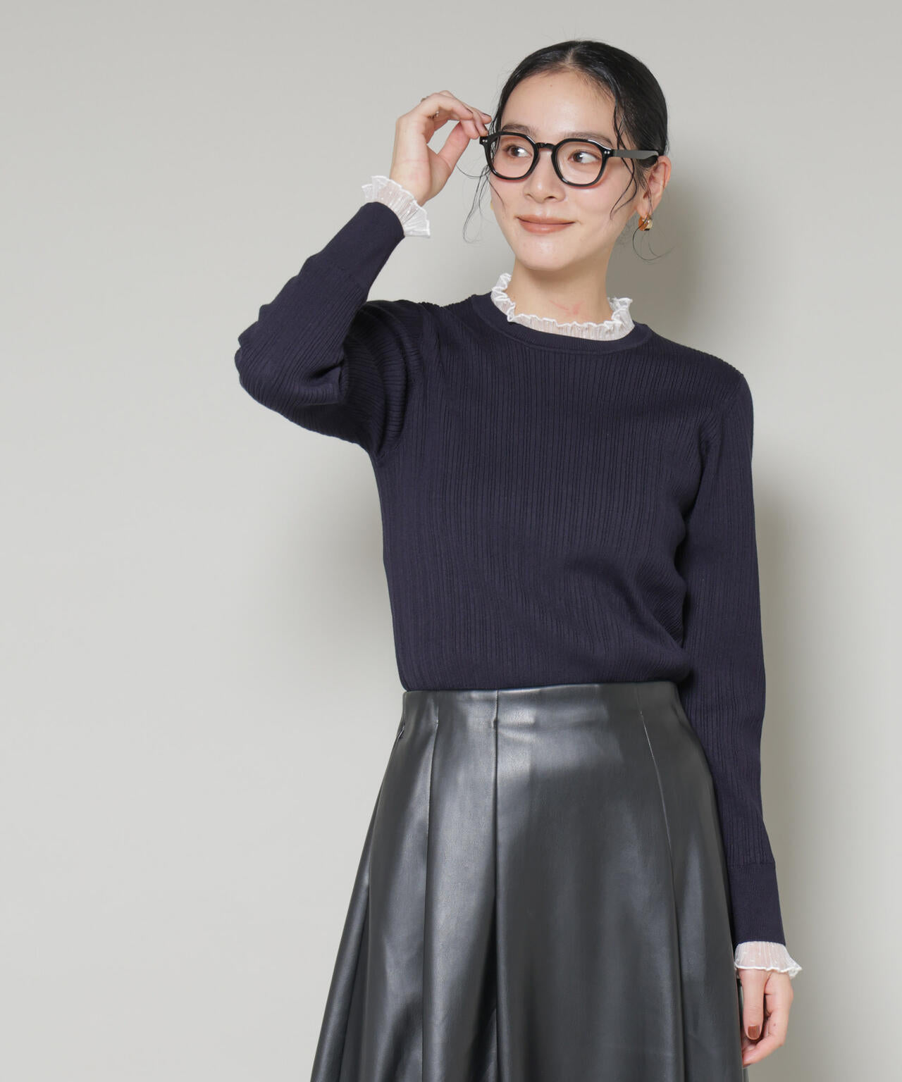 ホホバオイル加工チュールフリル付きランダムリブニット