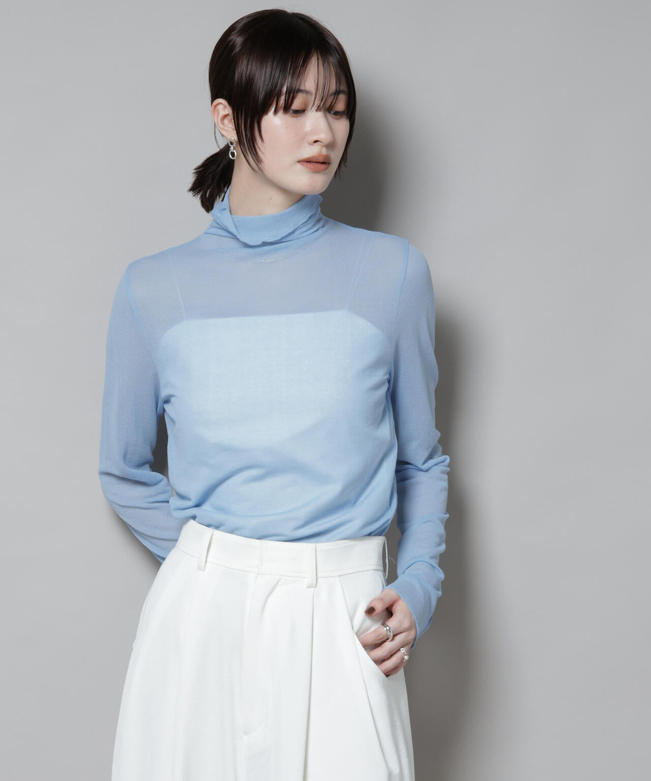 シアータートルレイヤードニットトップス シアータートルレイヤードニットトップス