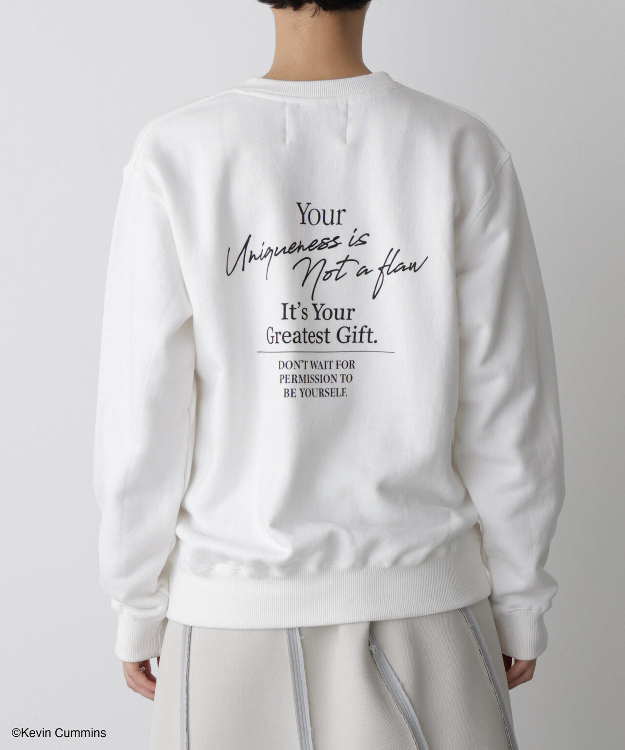 ナーナー STEVELOUR」Kevin Cummins×STEVELOURトレーナー | NANO universe