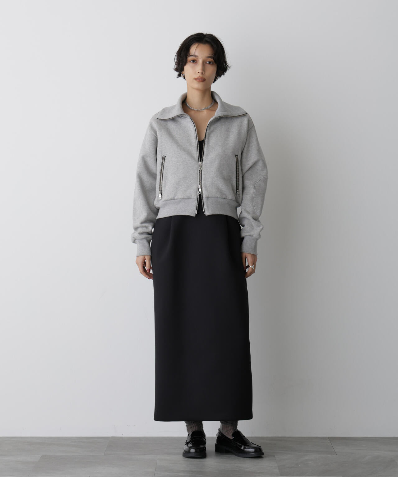 「STEVELOUR」コンパクトダブルジップスウェット