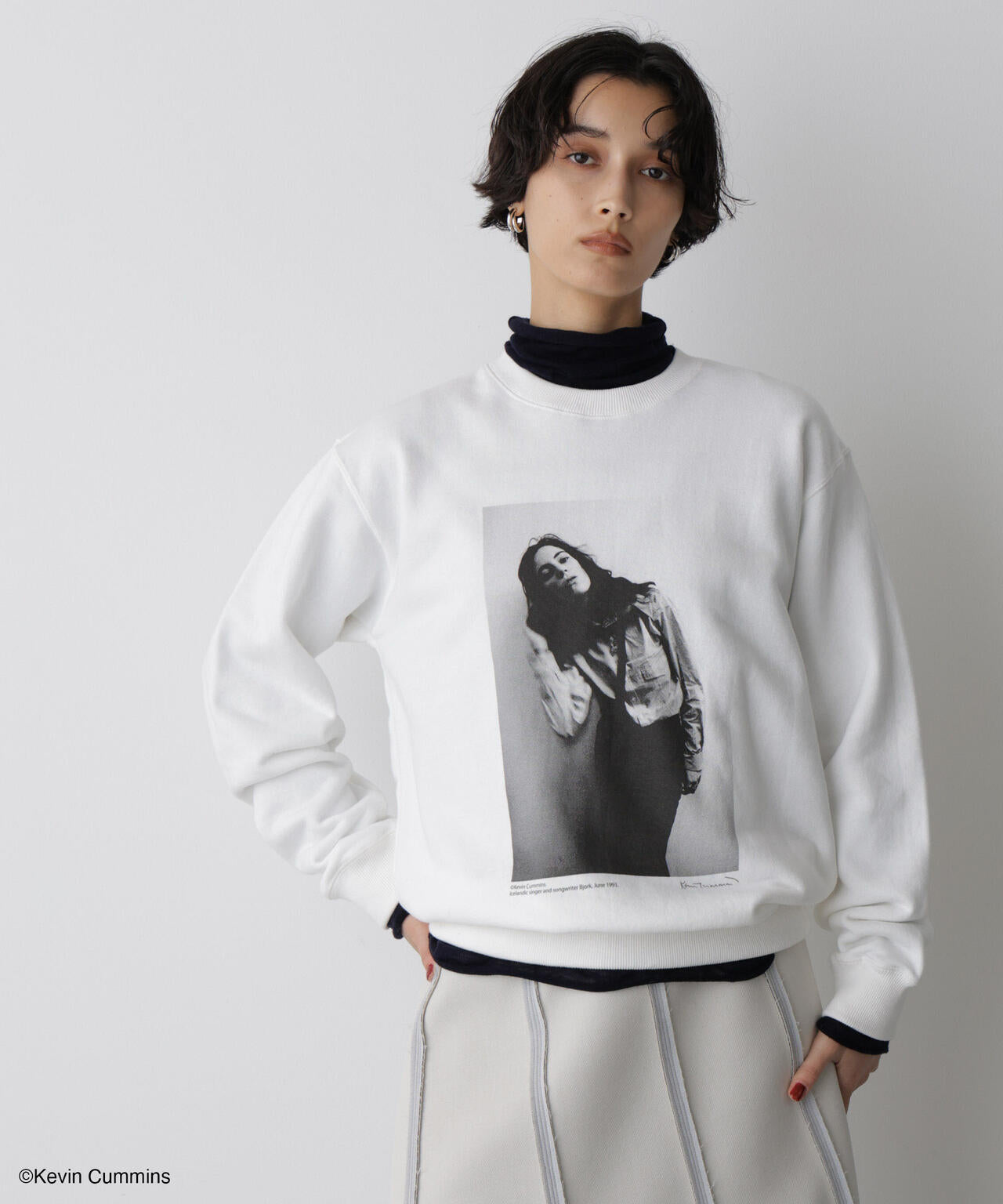 STEVELOUR」Kevin Cummins×STEVELOURトレーナー | NANO universe（ナノ