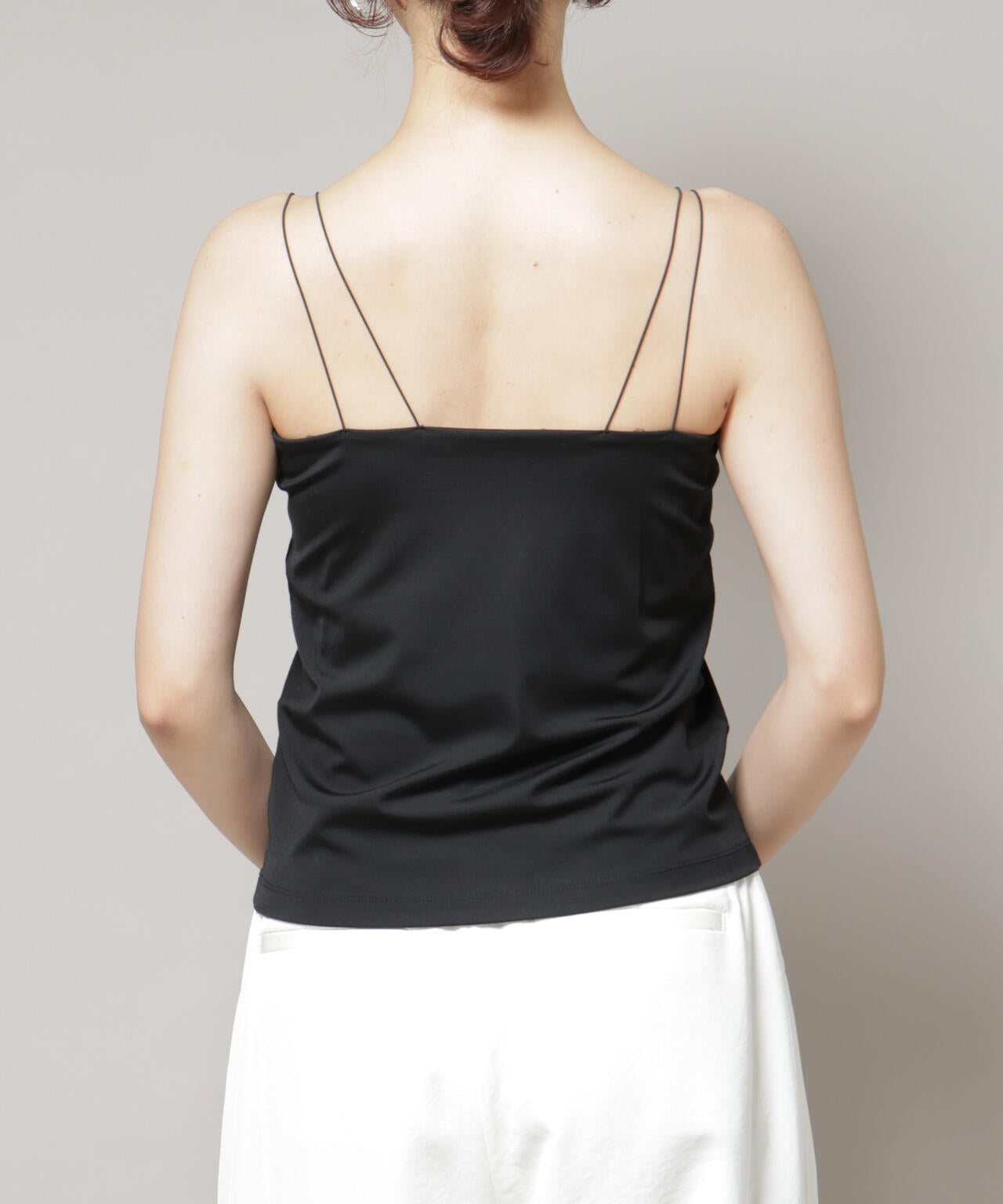 ストレッチポンチカップ付きベアトップキャミソール