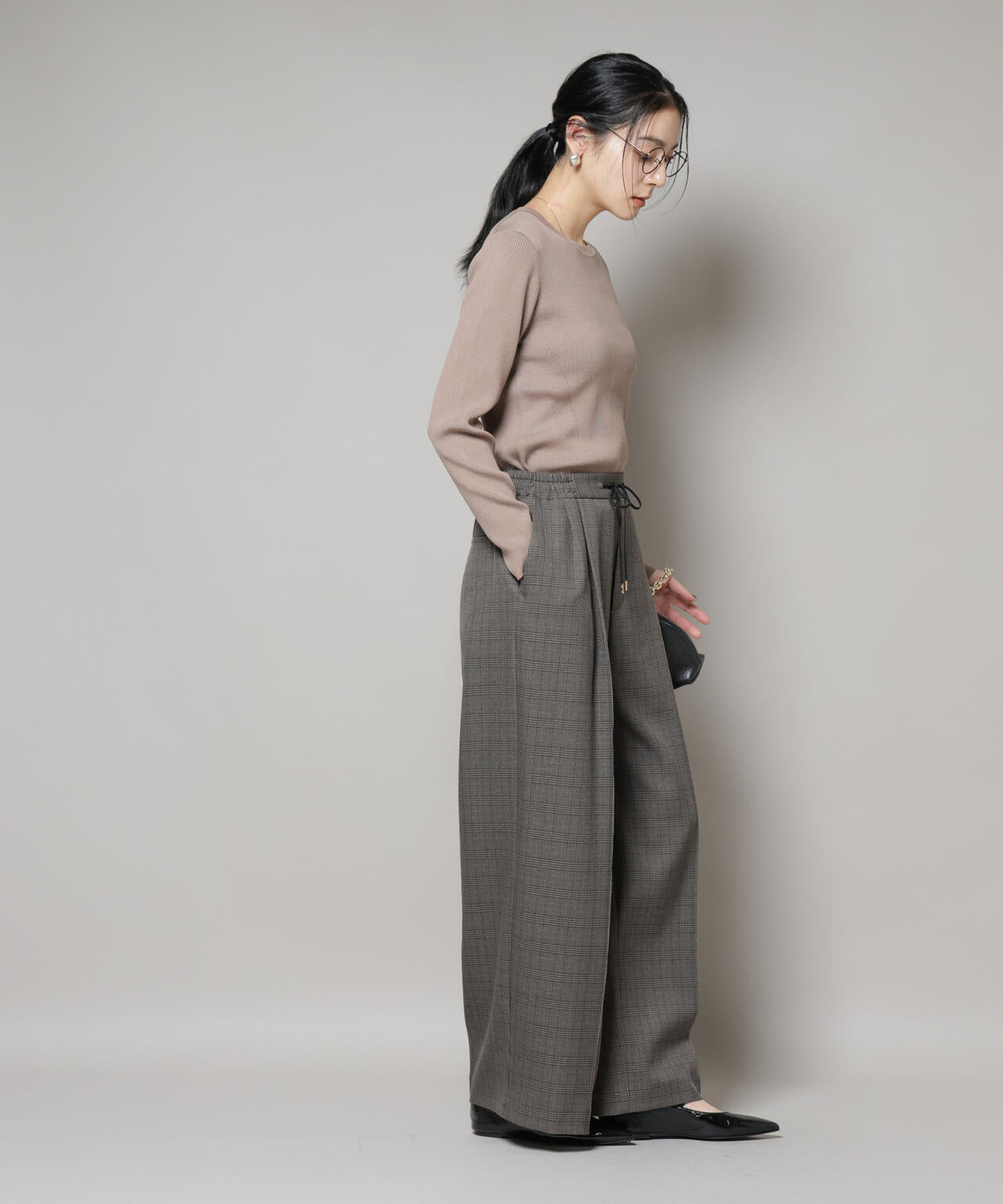ストレッチサージチェックピンタックイージーワイドパンツ(セットアップ可)