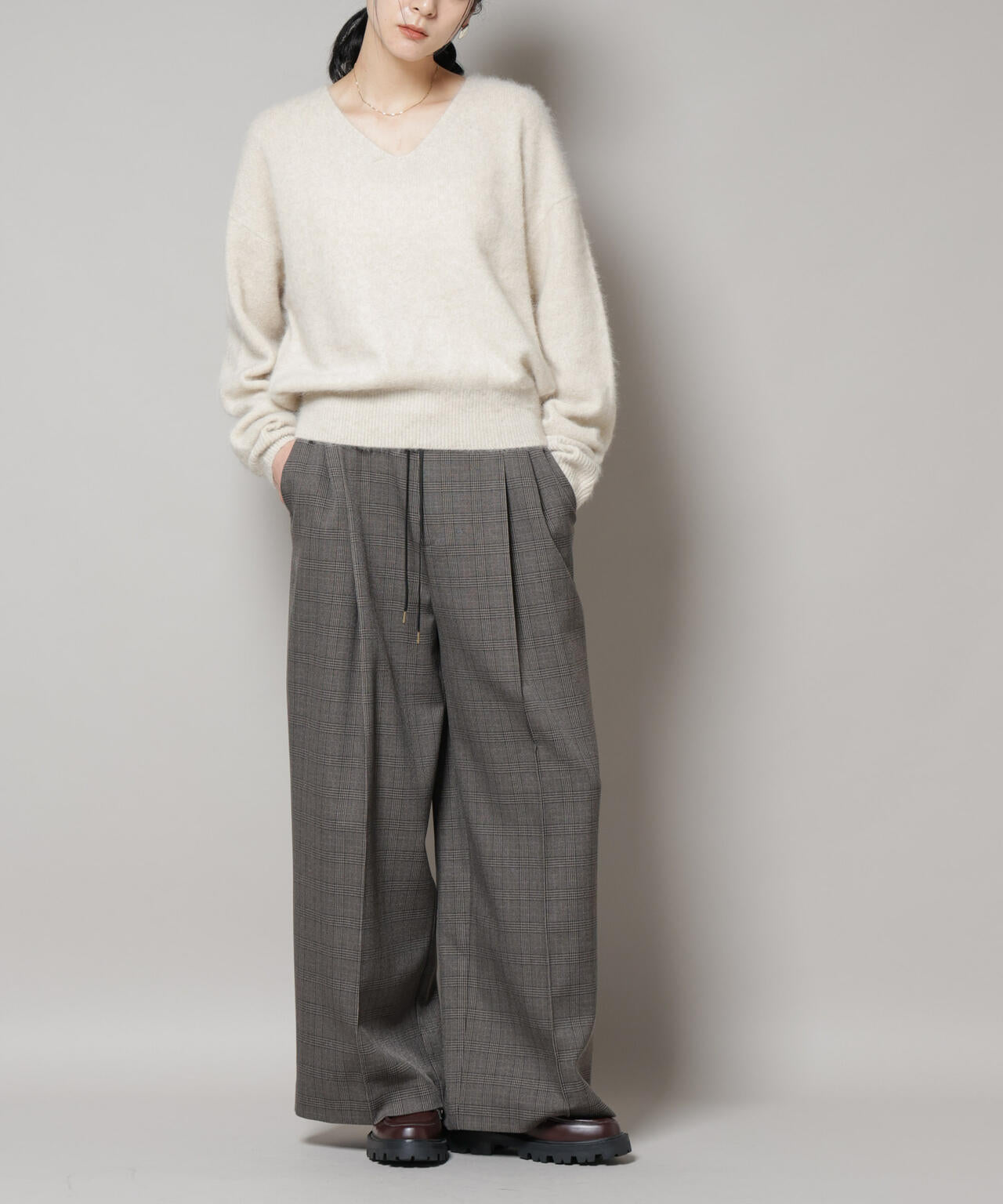 ストレッチサージチェックピンタックイージーワイドパンツ(セットアップ可)