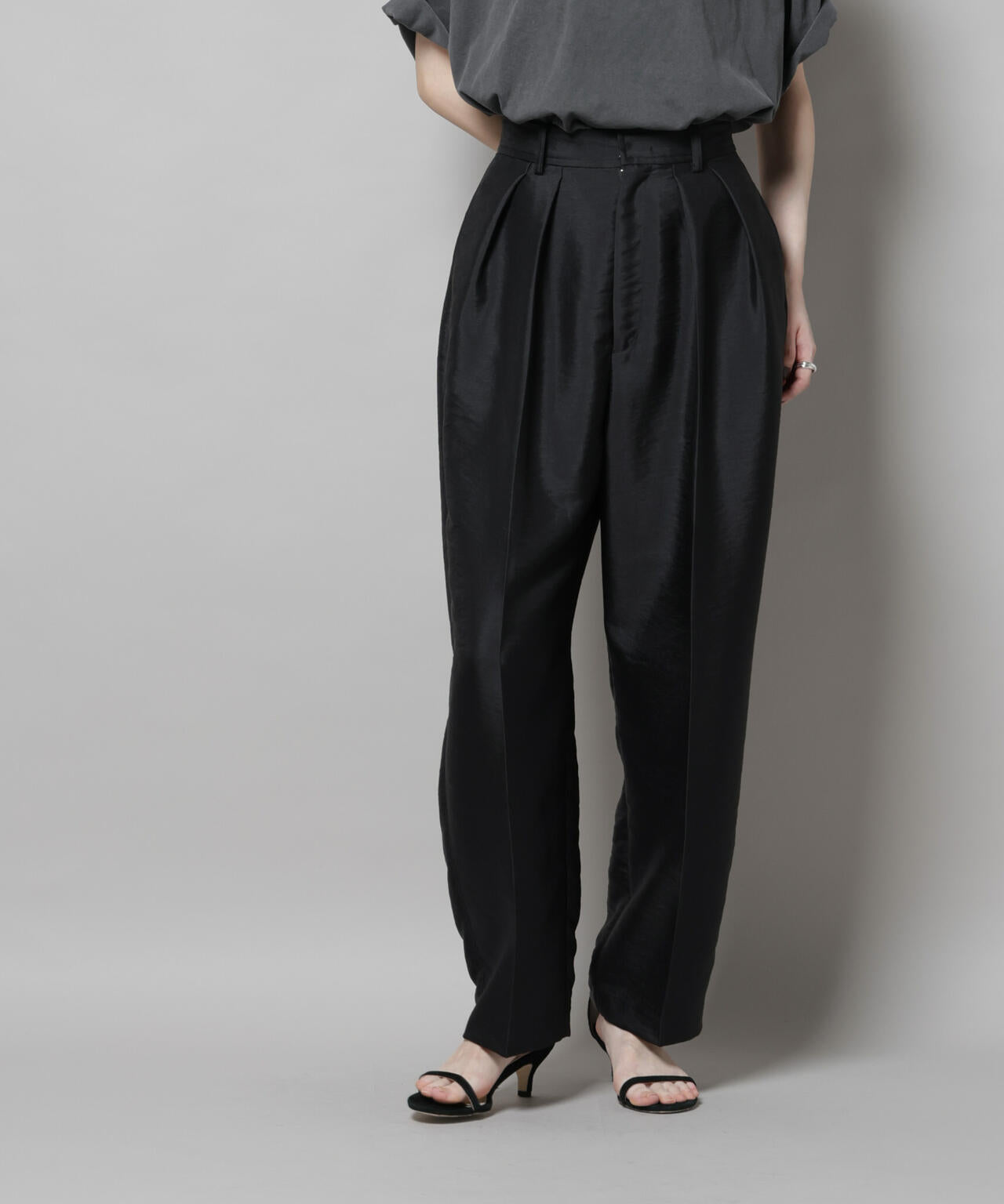 ツイルウェーブタックバレルパンツ