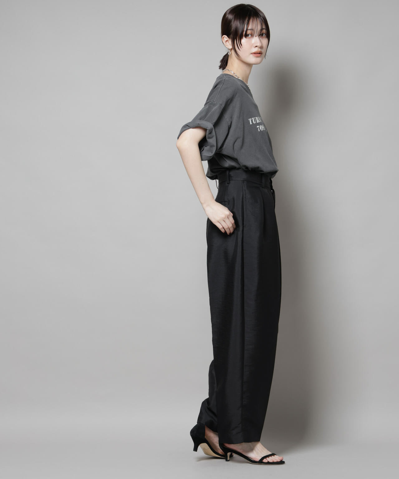 ツイルウェーブタックバレルパンツ