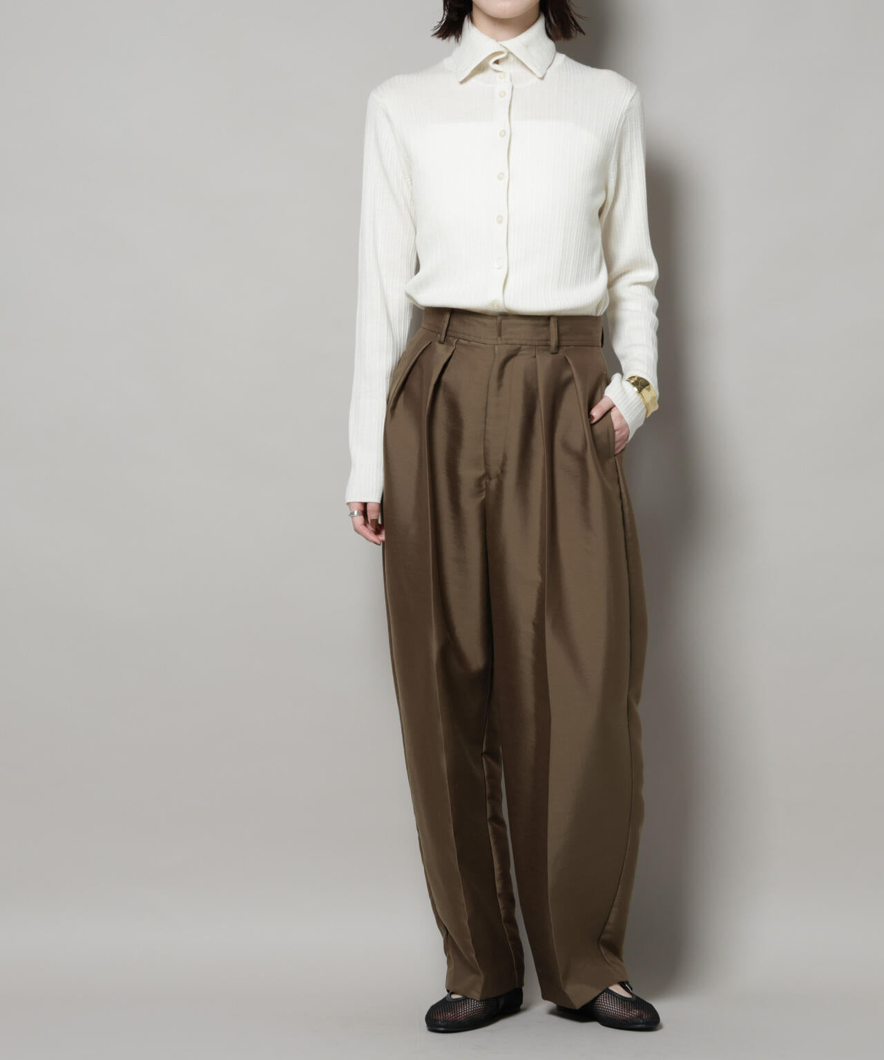 ツイルウェーブタックバレルパンツ