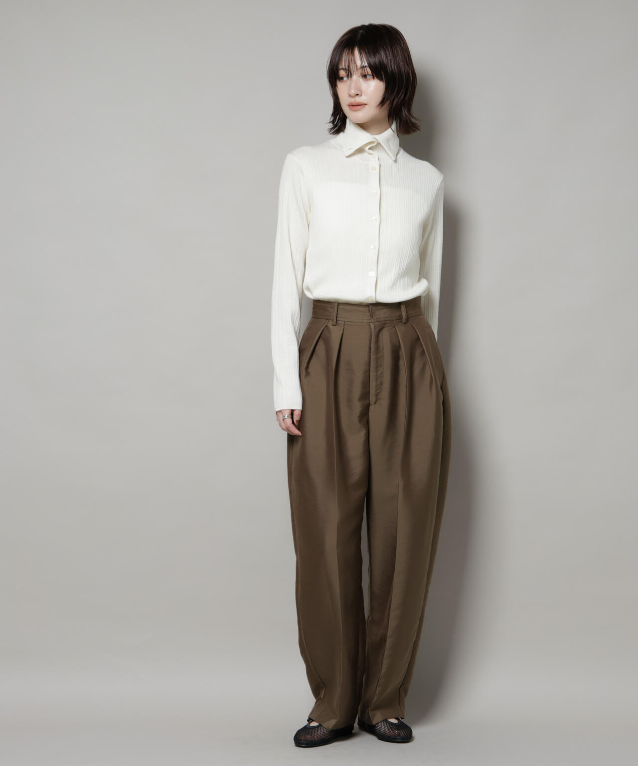 ツイルウェーブタックバレルパンツ