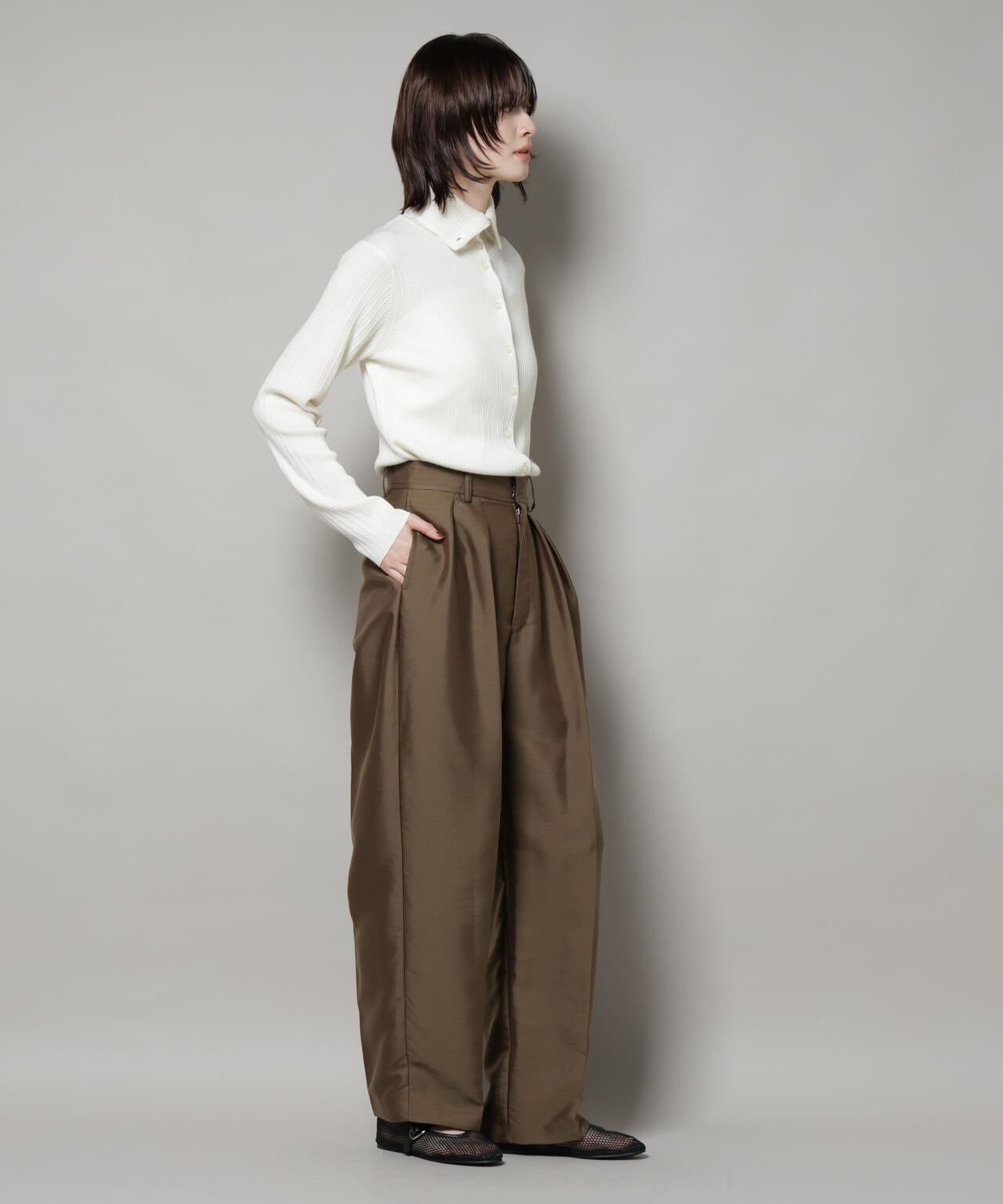 ツイルウェーブタックバレルパンツ